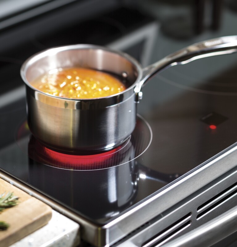 30" Free-Standing Electric Double Oven Convection Range PB960SJSS