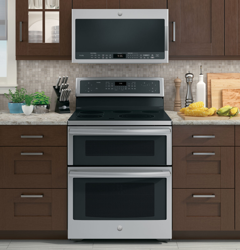 30" Free-Standing Electric Double Oven Convection Range PB960SJSS