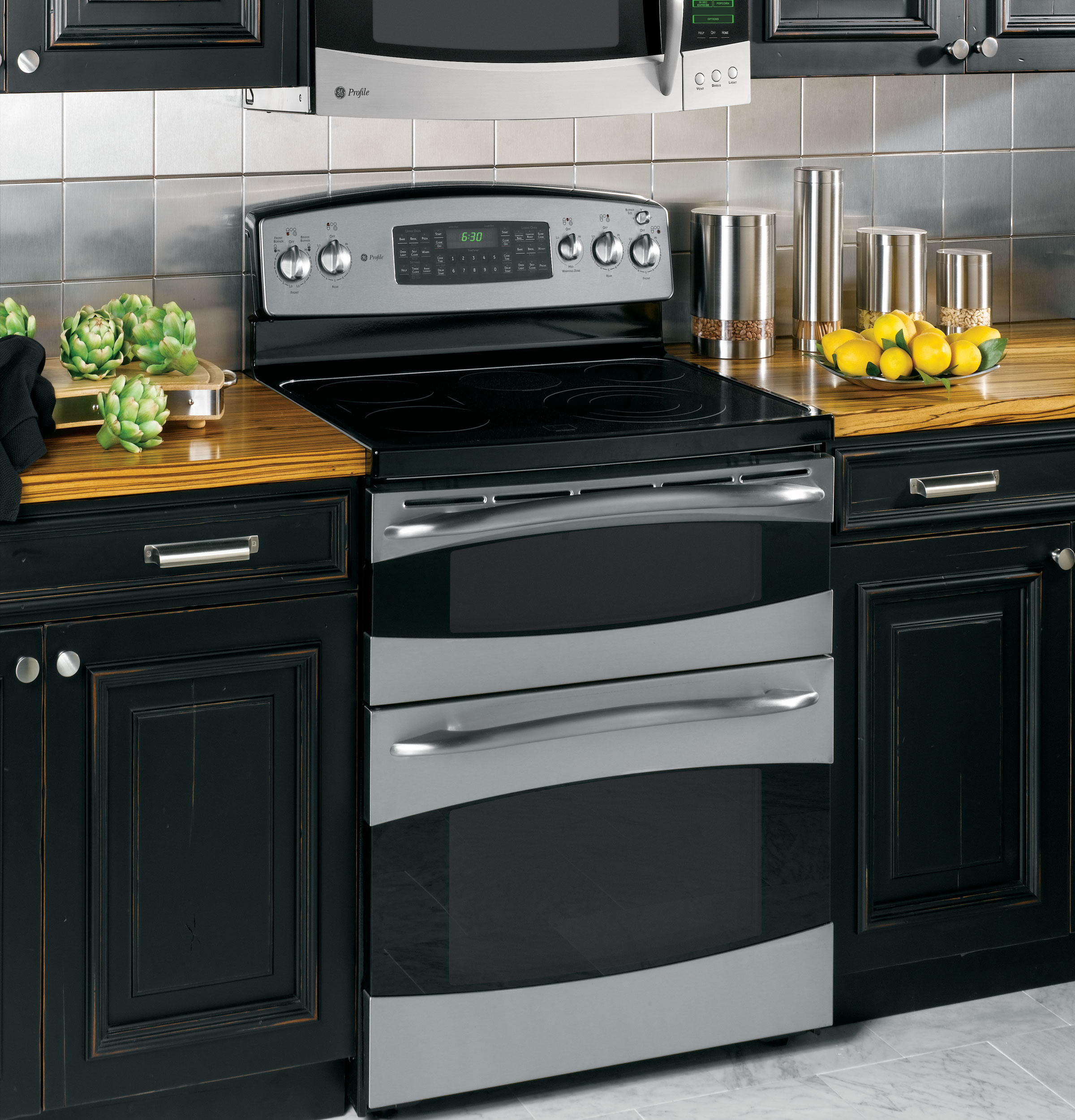 30" Free-Standing Double Oven Range PB975SMSS