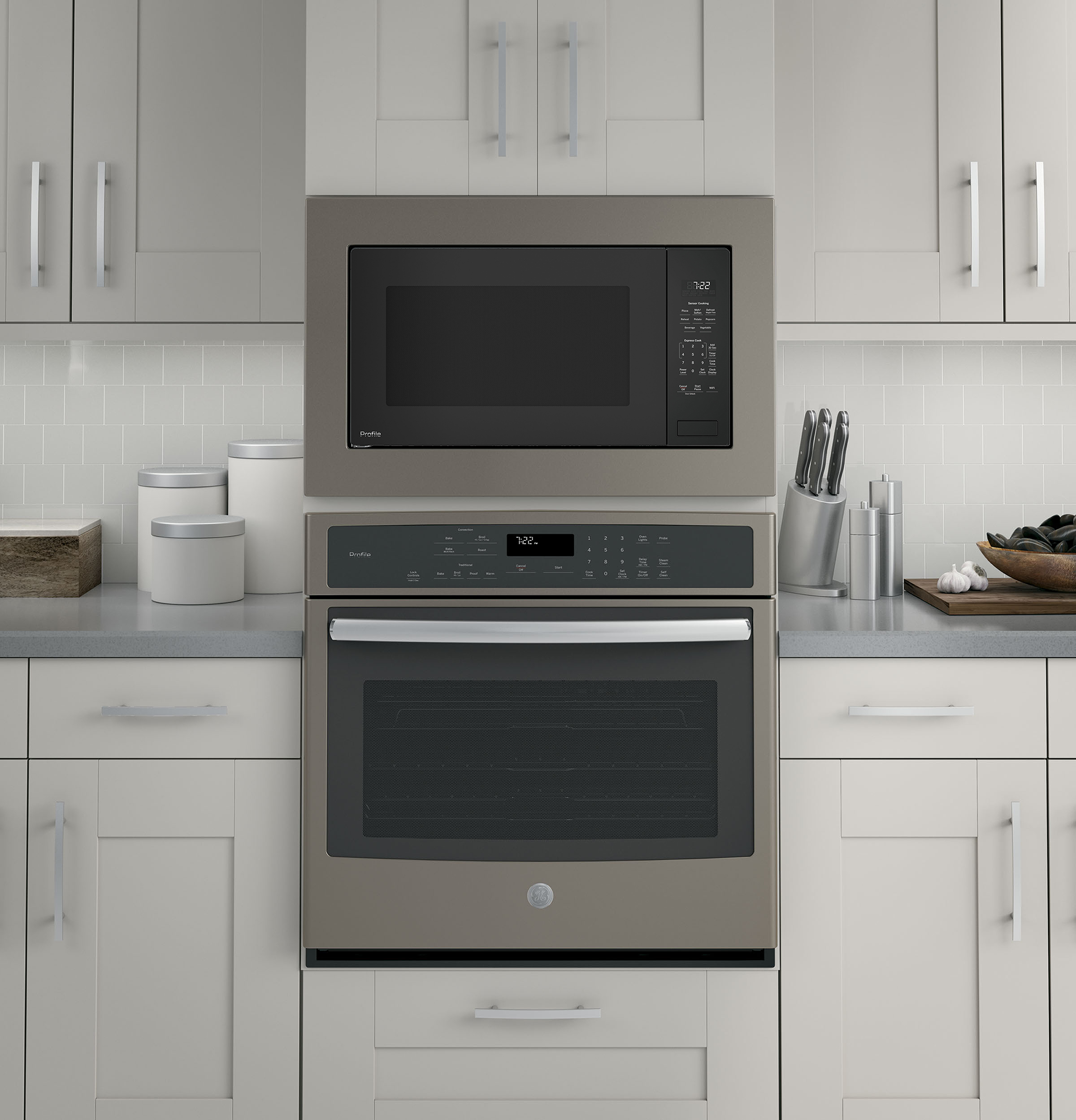 2.2 Cu. Ft. Built-In Sensor Microwave Oven PCWK22U1WDD