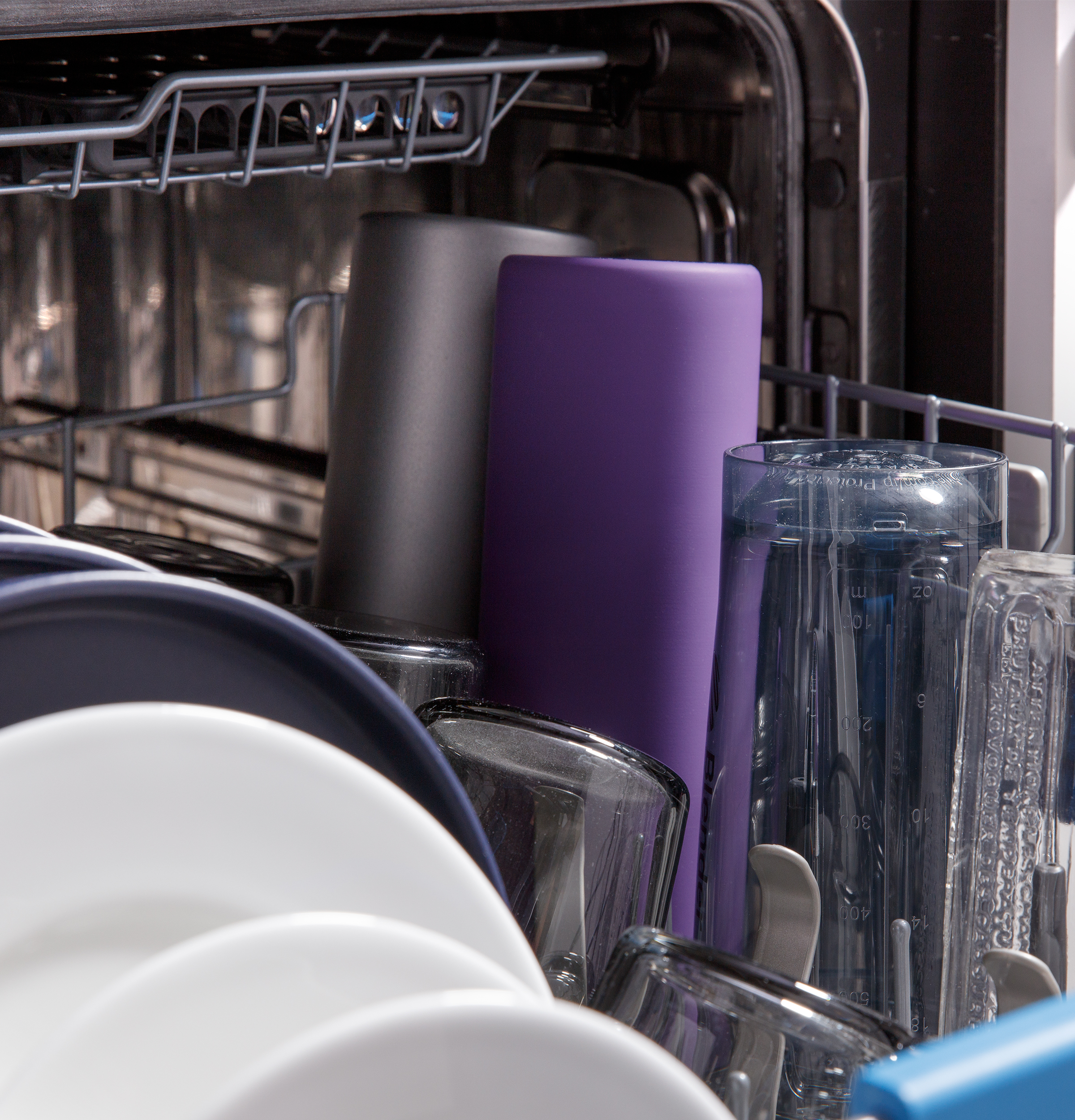 Fingerprint Resistant Top Control Stainless Interior Dishwasher with Microban Antimicrobial Technology PDP715SYVFS
