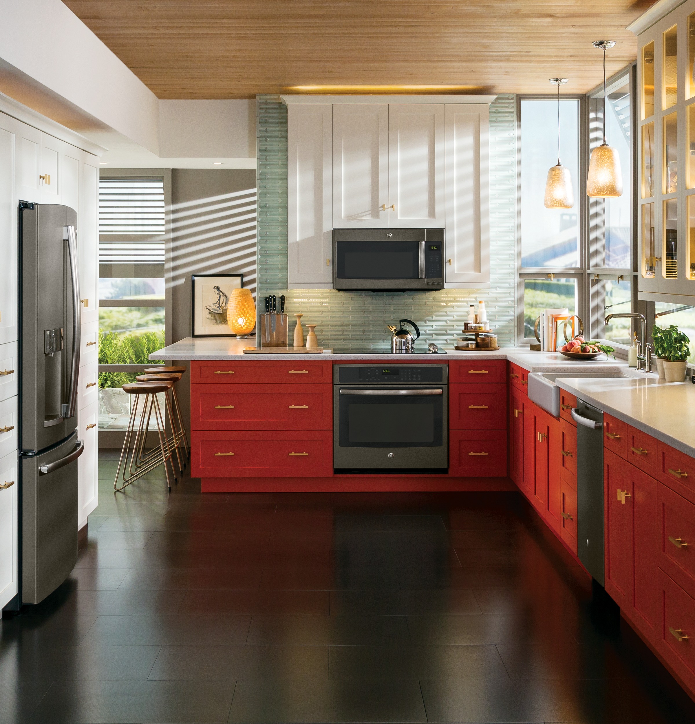 Series Stainless Steel Interior Dishwasher with Hidden Controls PDT750SMFES