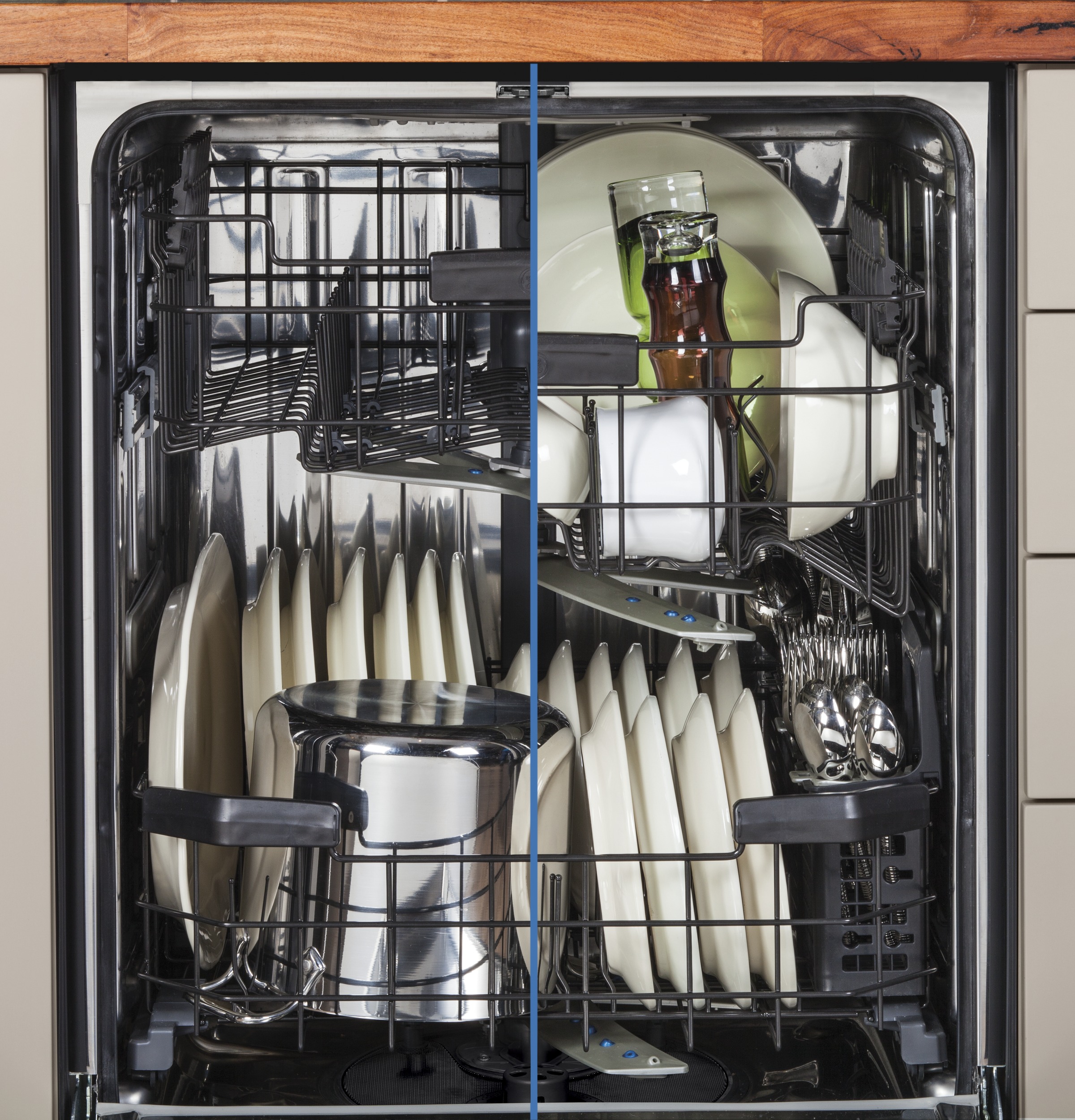 Series Stainless Steel Interior Dishwasher with Hidden Controls PDT750SMFES