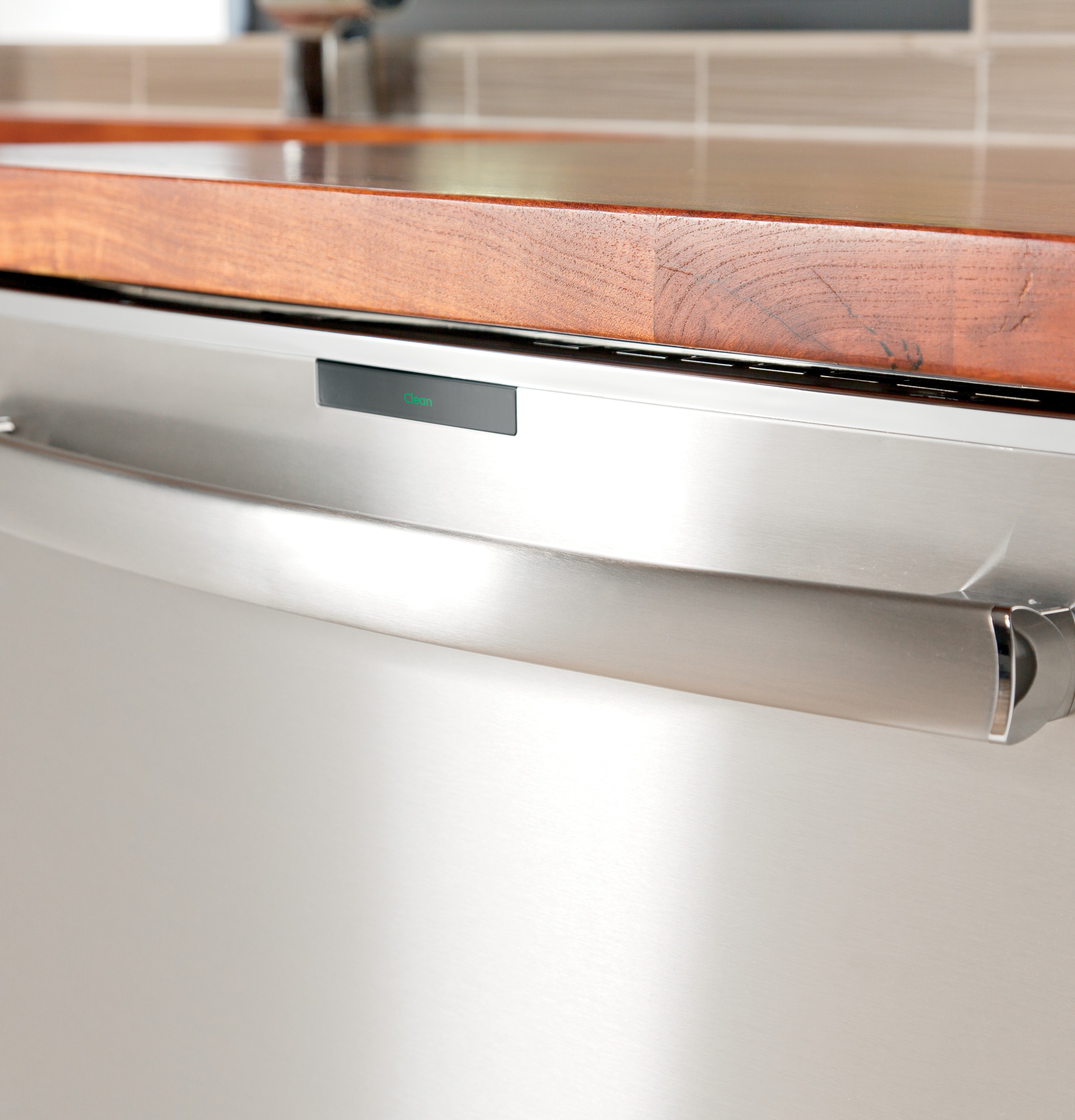 Series Stainless Steel Interior Dishwasher with Hidden Controls PDT760SSFSS