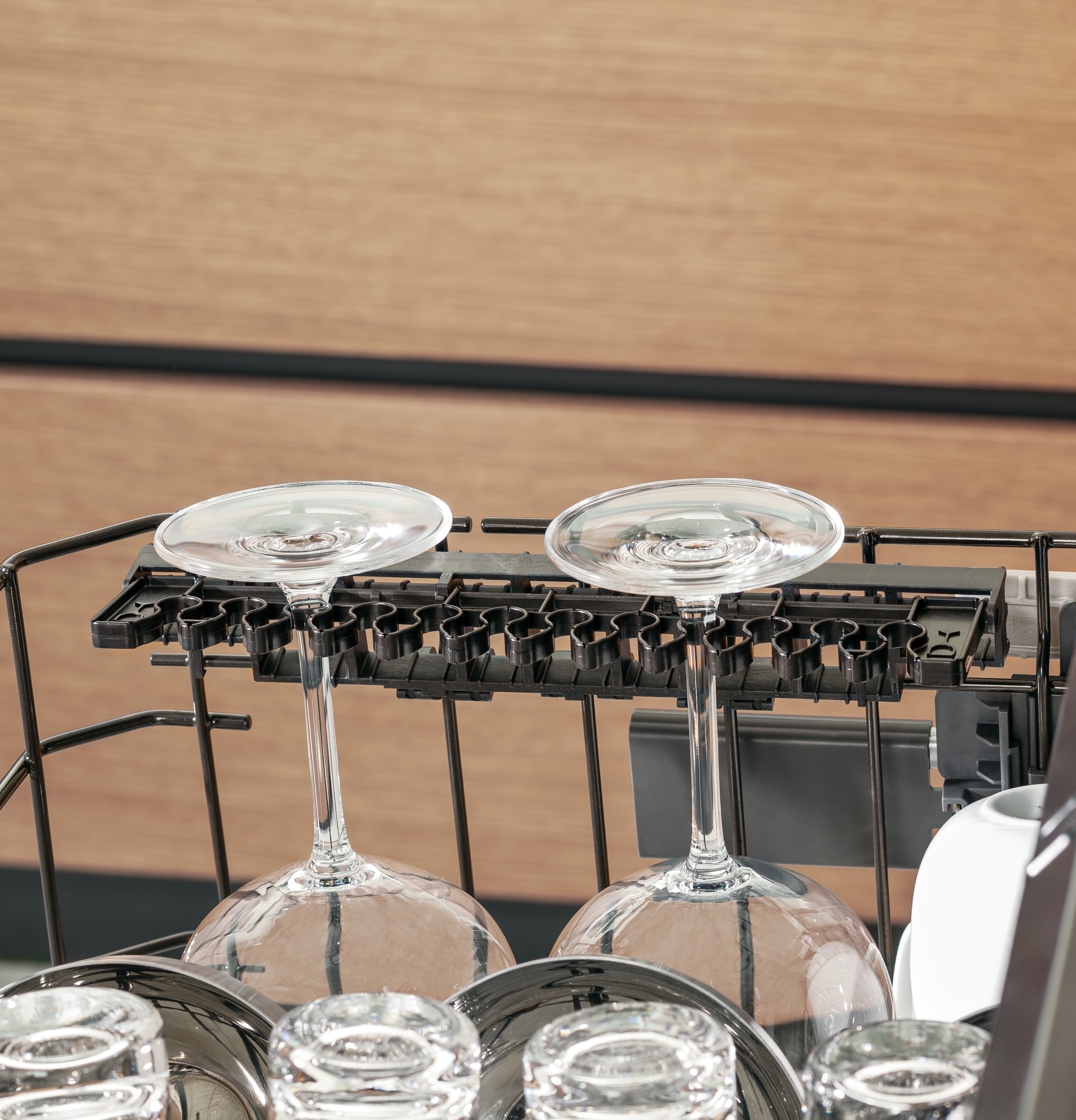 Series Stainless Steel Interior Dishwasher with Hidden Controls PDT760SSFSS