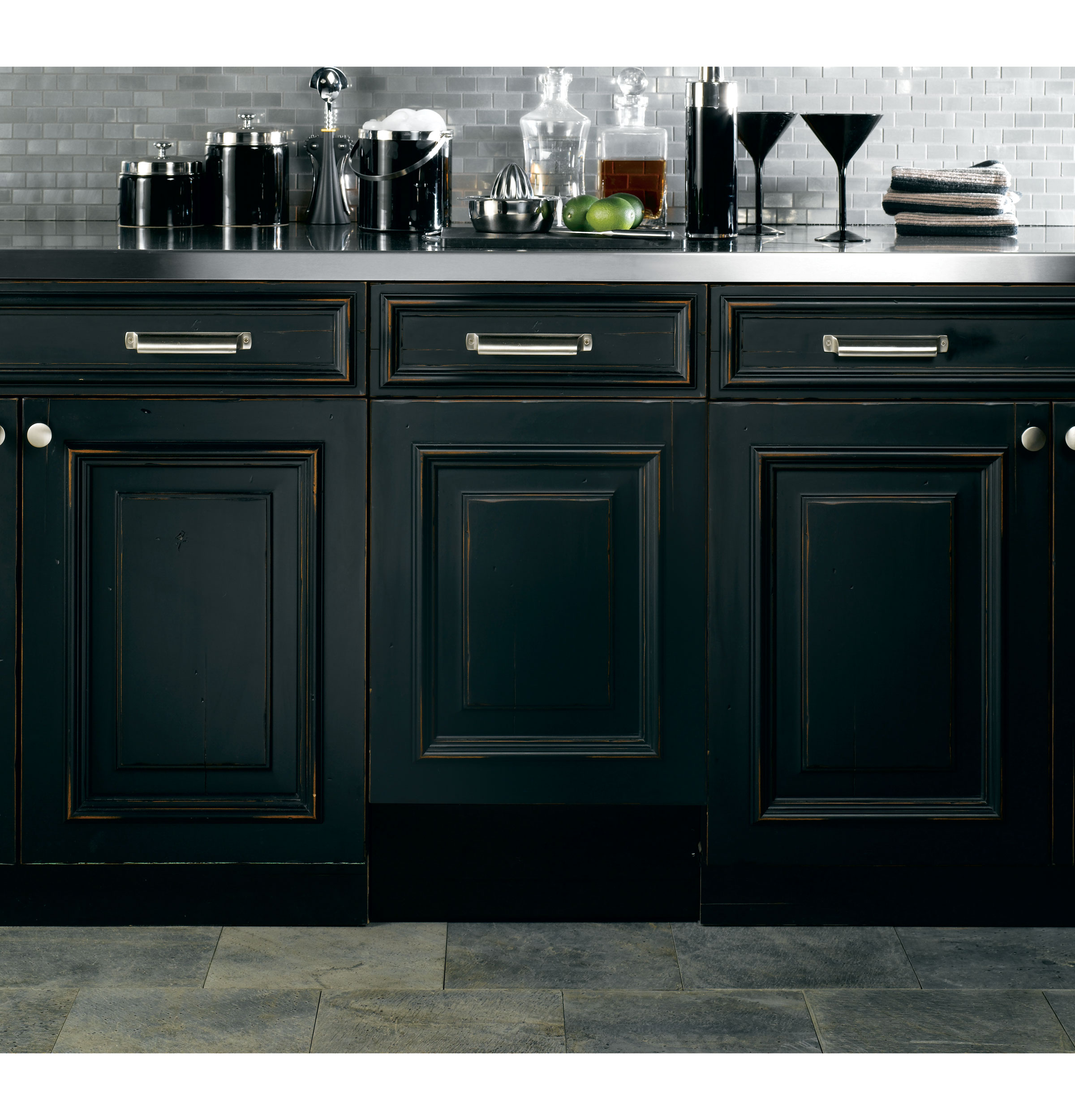 18" Built-In Dishwasher PDW1800NII