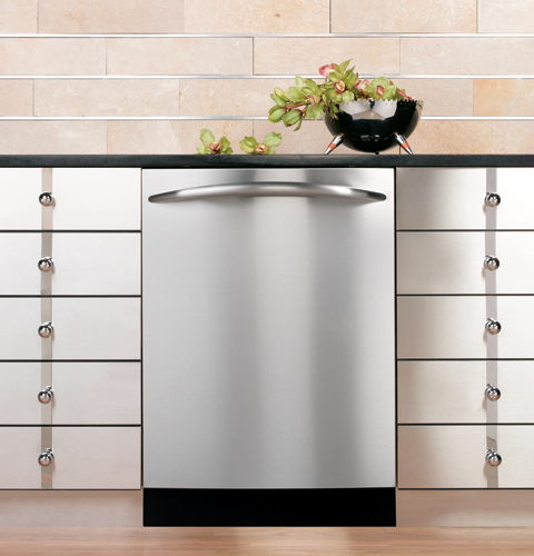 Dishwasher with SmartDispense Technology PDW9980NSS