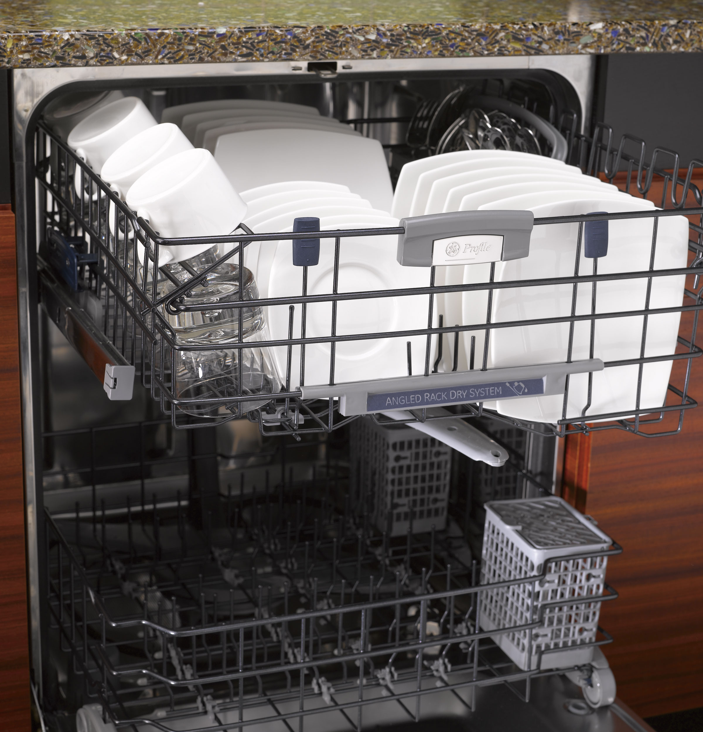 Dishwasher with SmartDispense Technology PDWT580RSS