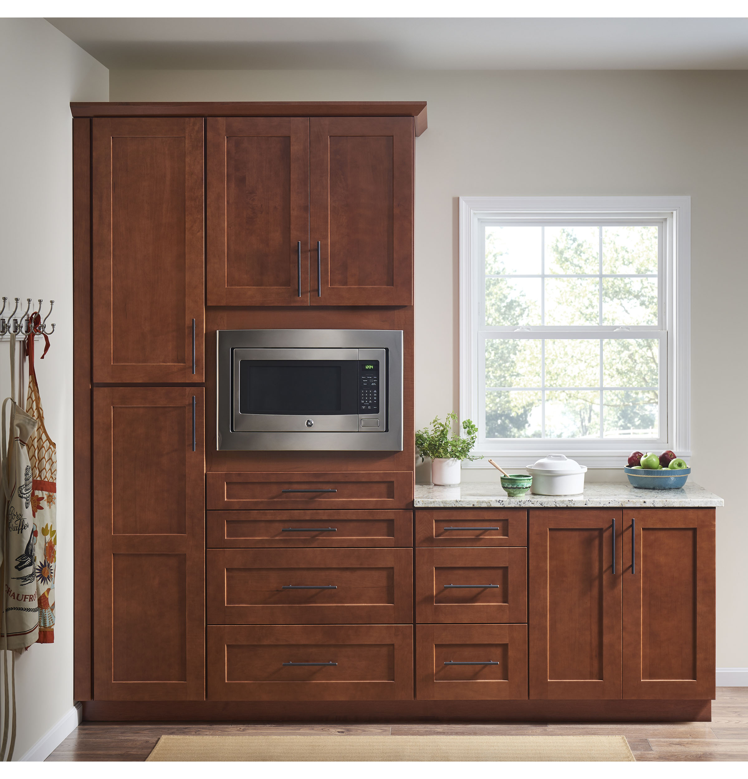 Series 2.2 Cu. Ft. Countertop Microwave Oven PEB7226SFSS