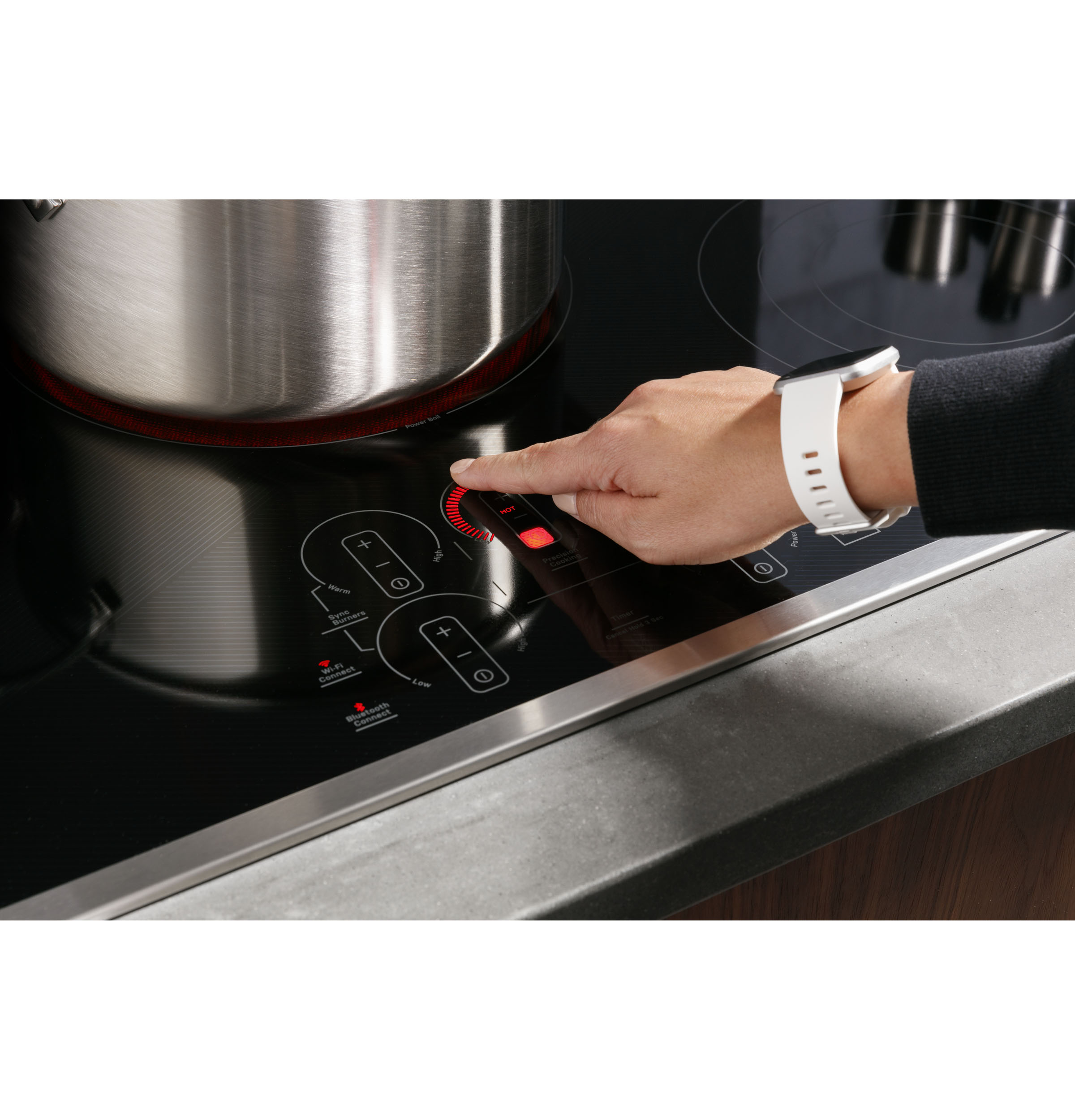 36" Built-In Touch Control Electric Cooktop PEP7036DTBB