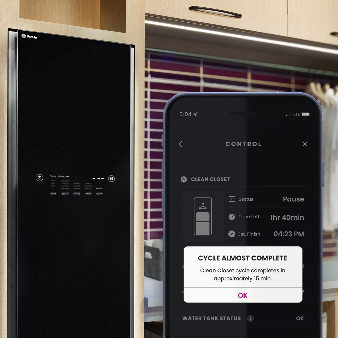 Steam Closet with Fabric Refresh PFH18HSPVMC