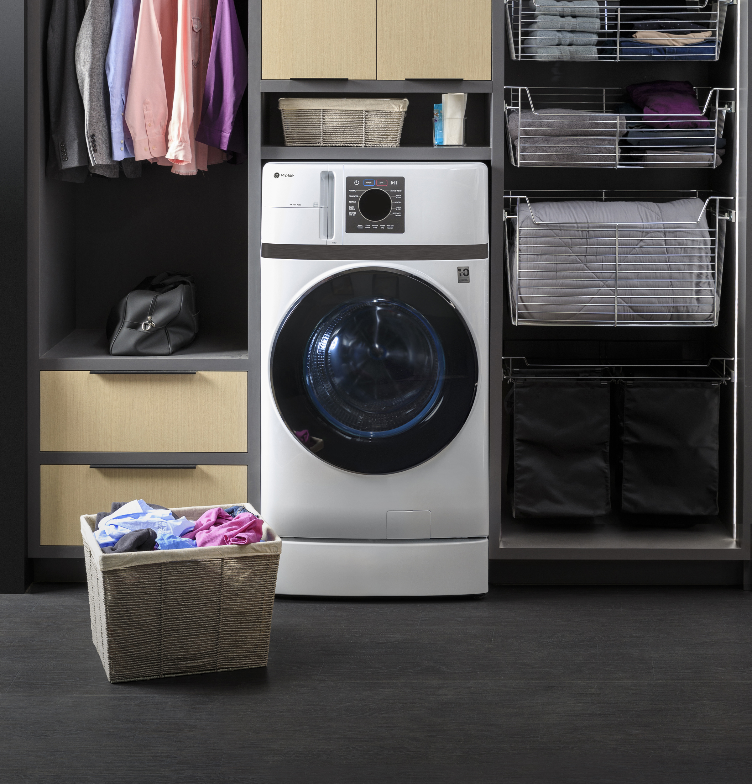 4.6 cu. ft. Capacity UltraFast Combo with Ventless Inverter Heat Pump Technology Washer/Dryer PFQ83HSSWWW