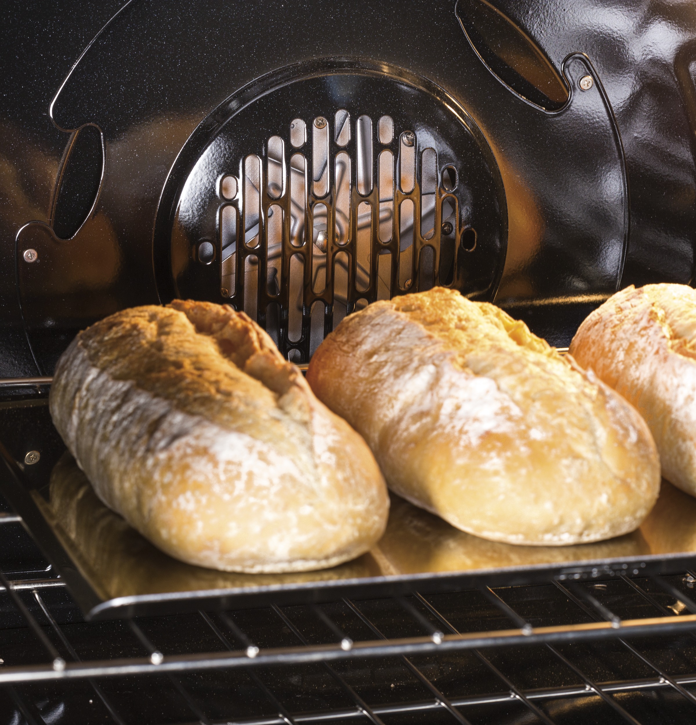 30" Free-Standing Gas Convection Range PGB911SEJSS