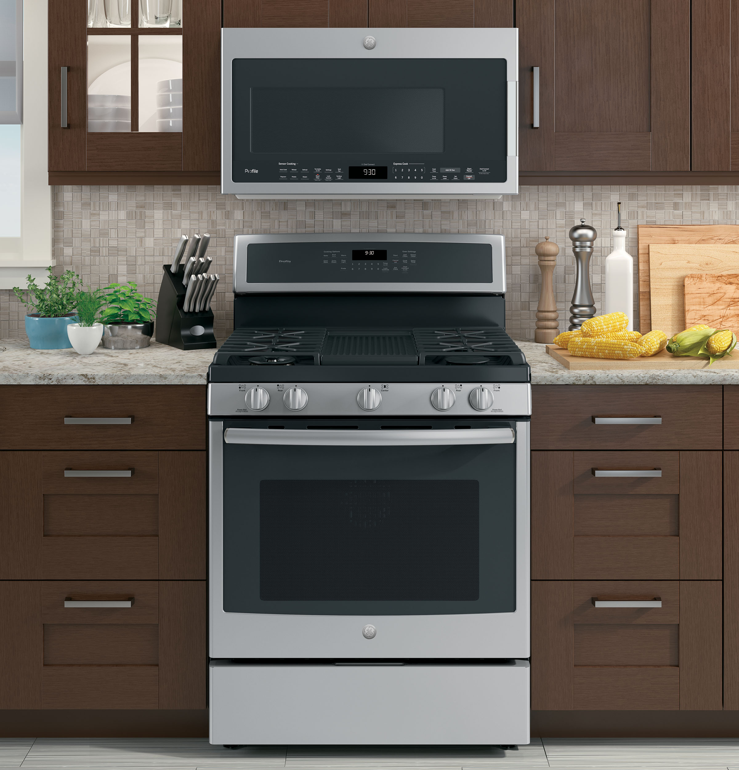 30" Free-Standing Gas Convection Range PGB930SEJSS
