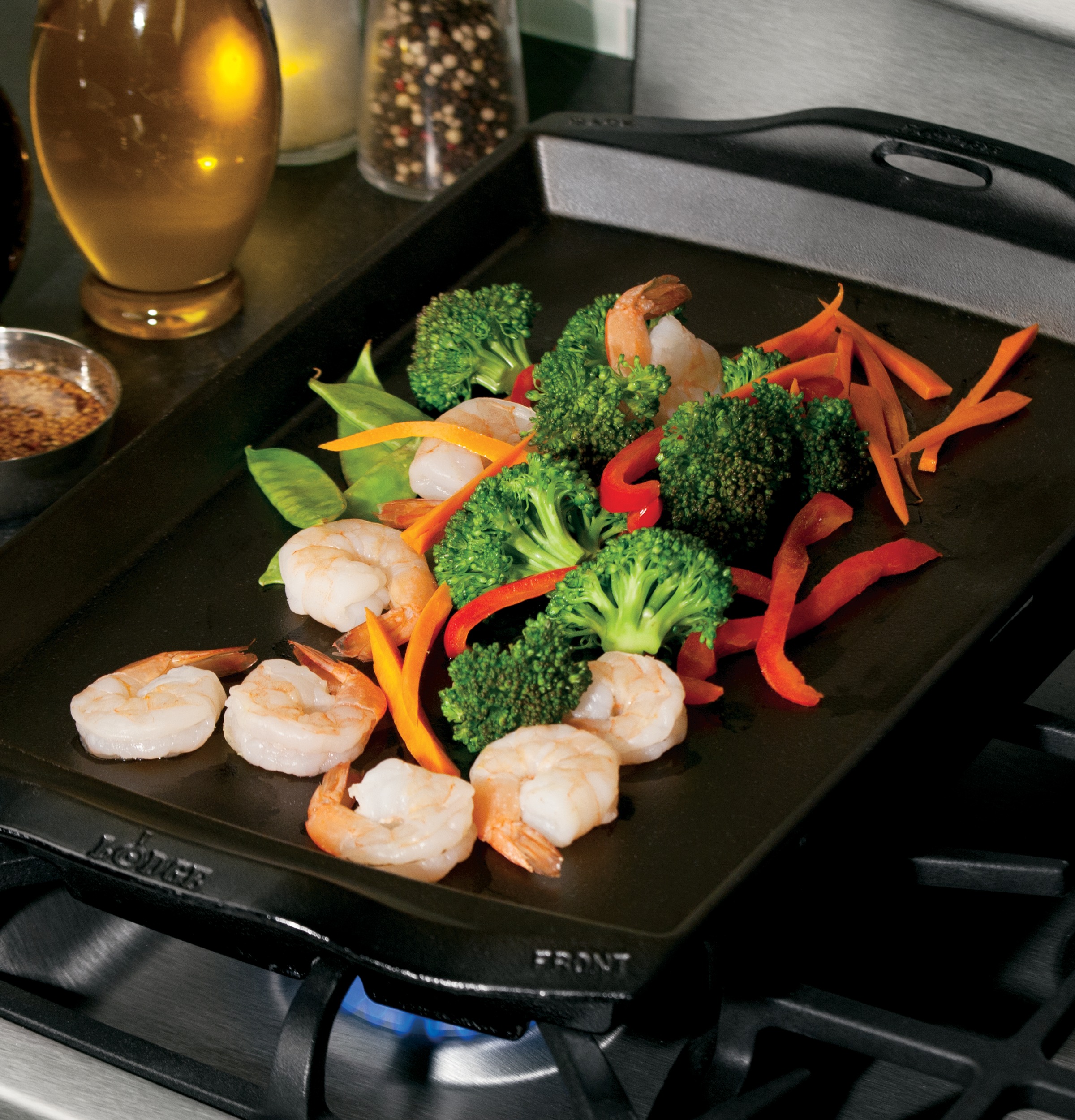 Series 30" Free-Standing Self Clean Gas Range with Warming Drawer PGB945SEFSS