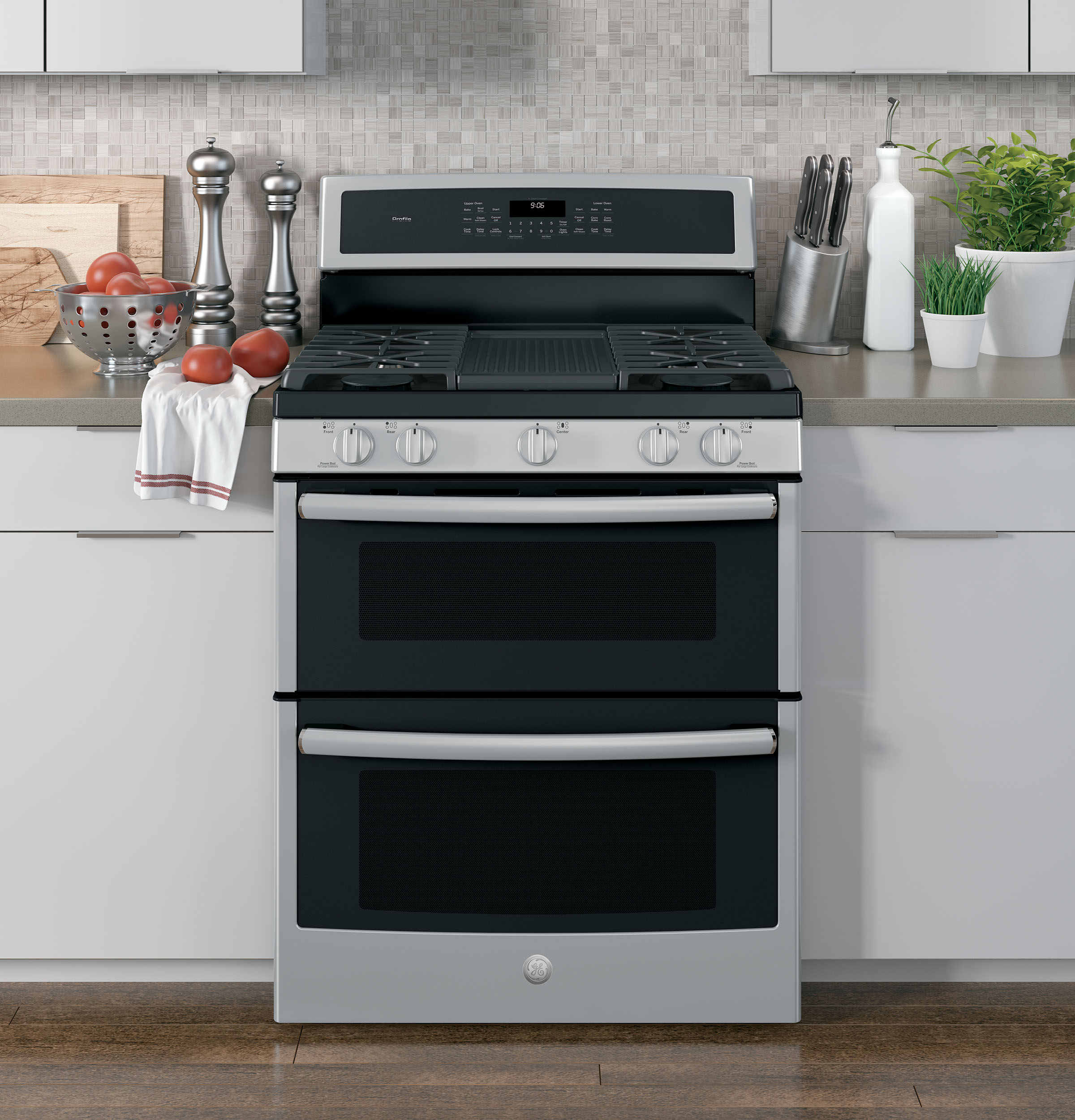 30" Free-Standing Gas Double Oven Convection Range PGB960SEJSS