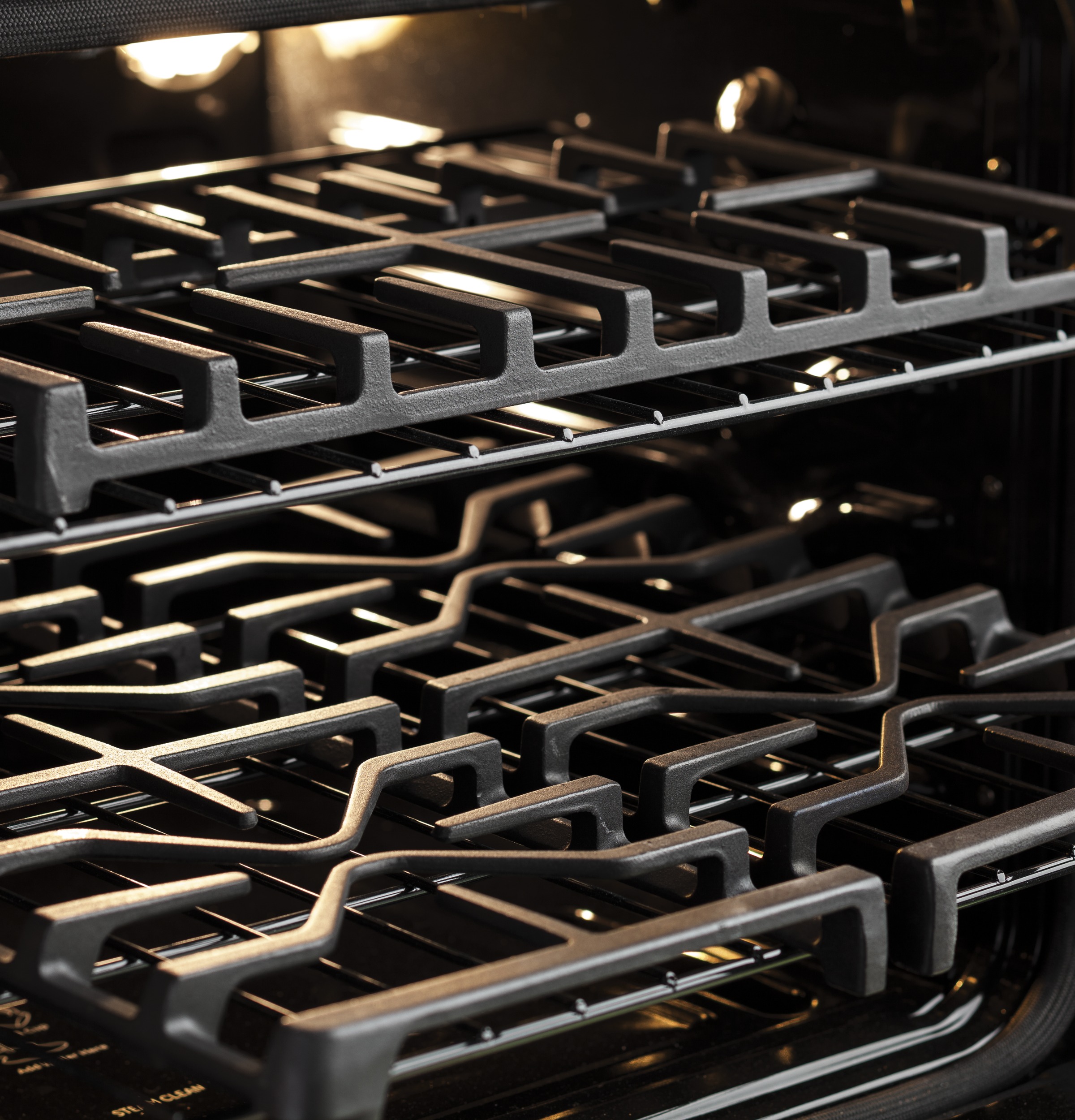Series 30" Free-Standing Gas Double Oven Convection Range PGB980ZEJSS