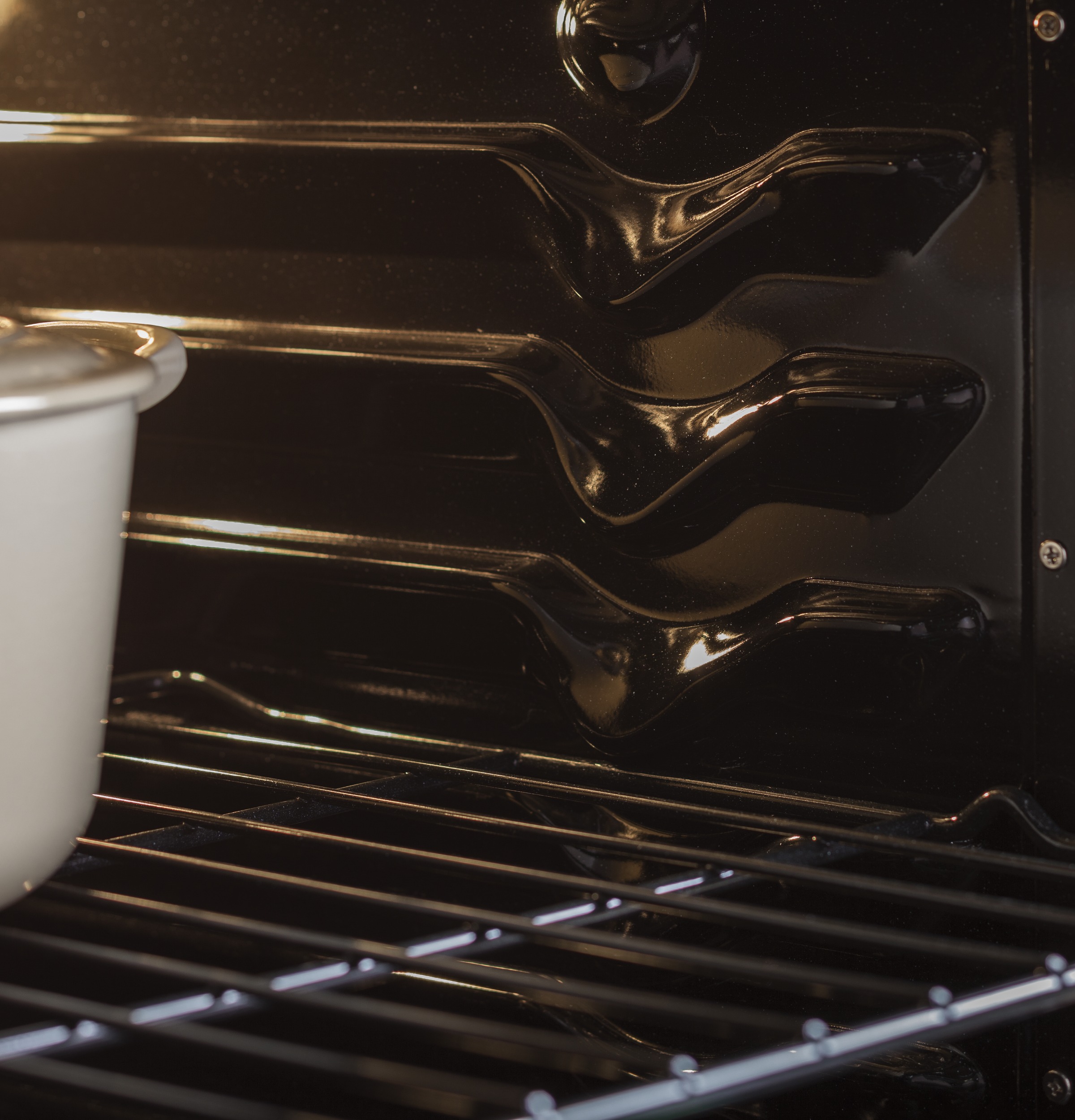 Series 30" Free-Standing Gas Double Oven Convection Range PGB980ZEJSS