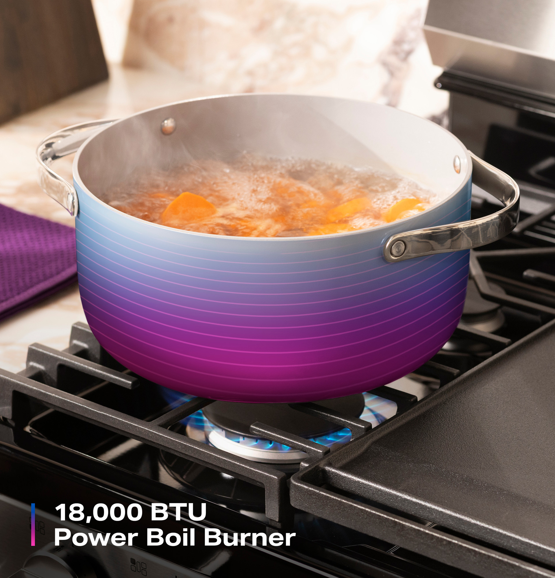 30” Smart Free-Standing Gas Convection Range with No Preheat Air Fry and EasyWash Oven Tray PGF700AYFS