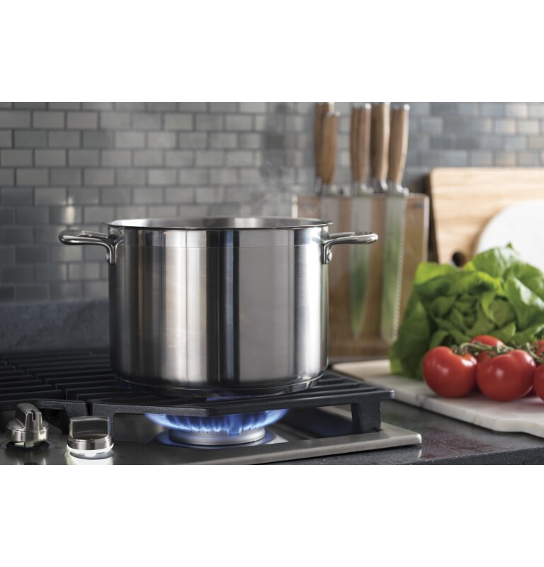 30" Built-In Tri-Ring Gas Cooktop with 5 Burners and Included Extra-Large Integrated Griddle PGP9030SLSS