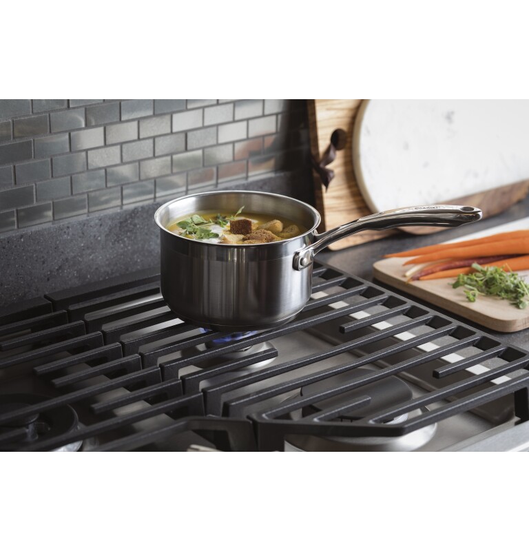 30" Built-In Tri-Ring Gas Cooktop with 5 Burners and Included Extra-Large Integrated Griddle PGP9030SLSS
