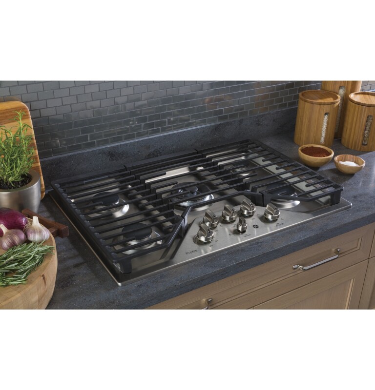 30" Built-In Tri-Ring Gas Cooktop with 5 Burners and Included Extra-Large Integrated Griddle PGP9030SLSS