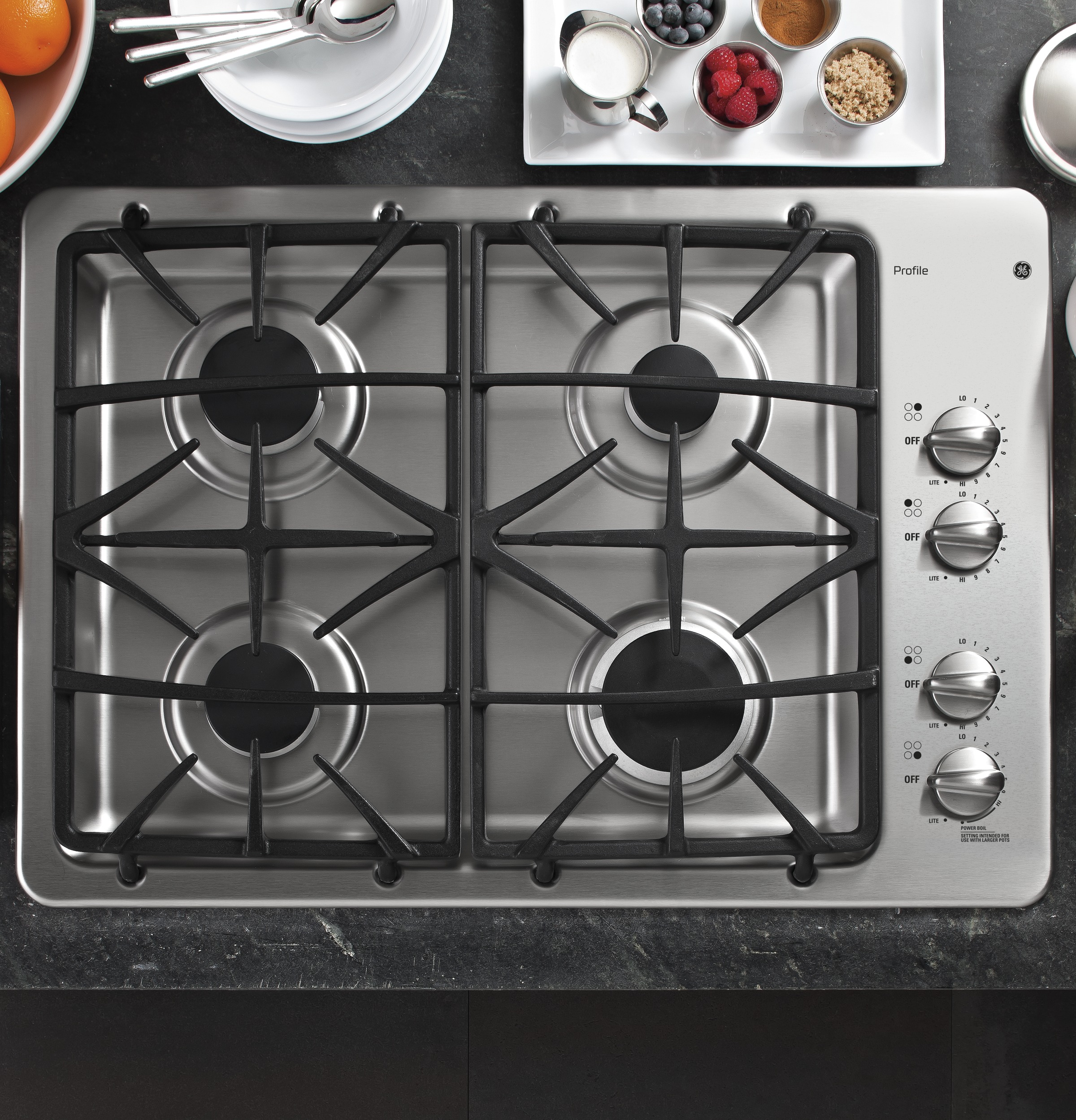 Series 30" Built-In Gas Cooktop PGP943SETSS