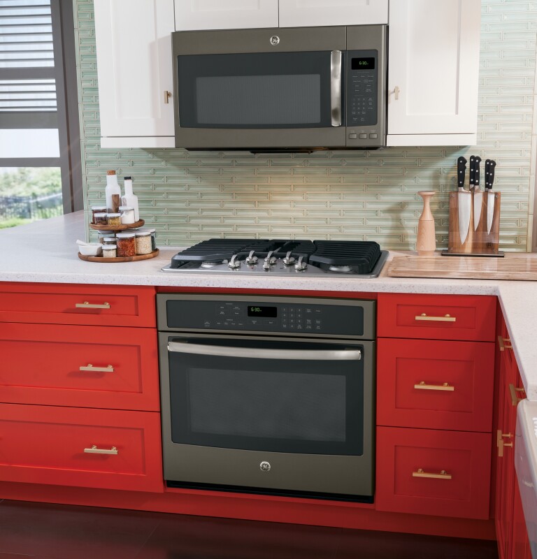 GE Profile Series 30" Built-In Gas Cooktop Stainless Steel PGP959SETSS Picture 1