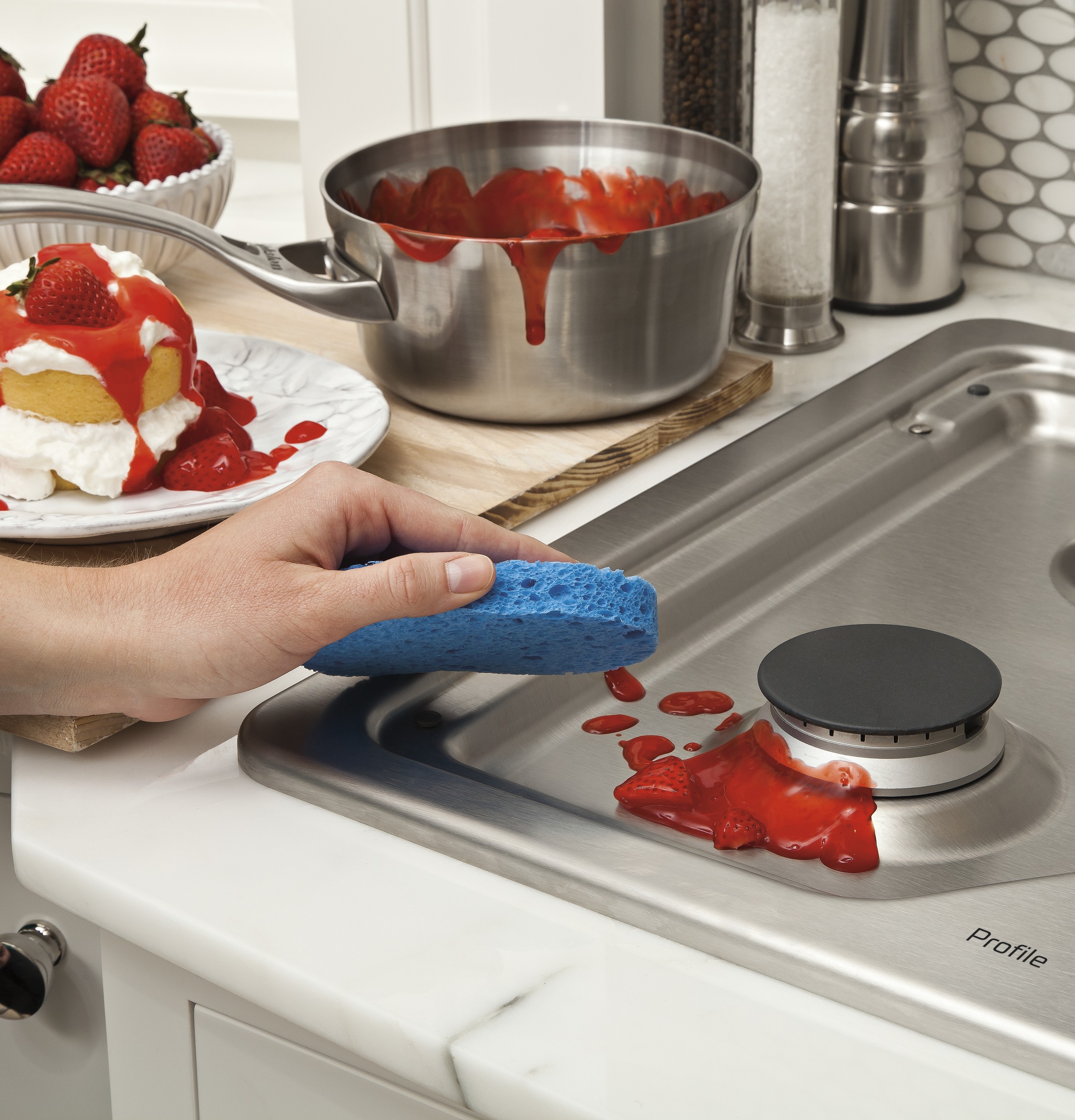 Series 36" Built-In Gas Cooktop PGP986SETSS