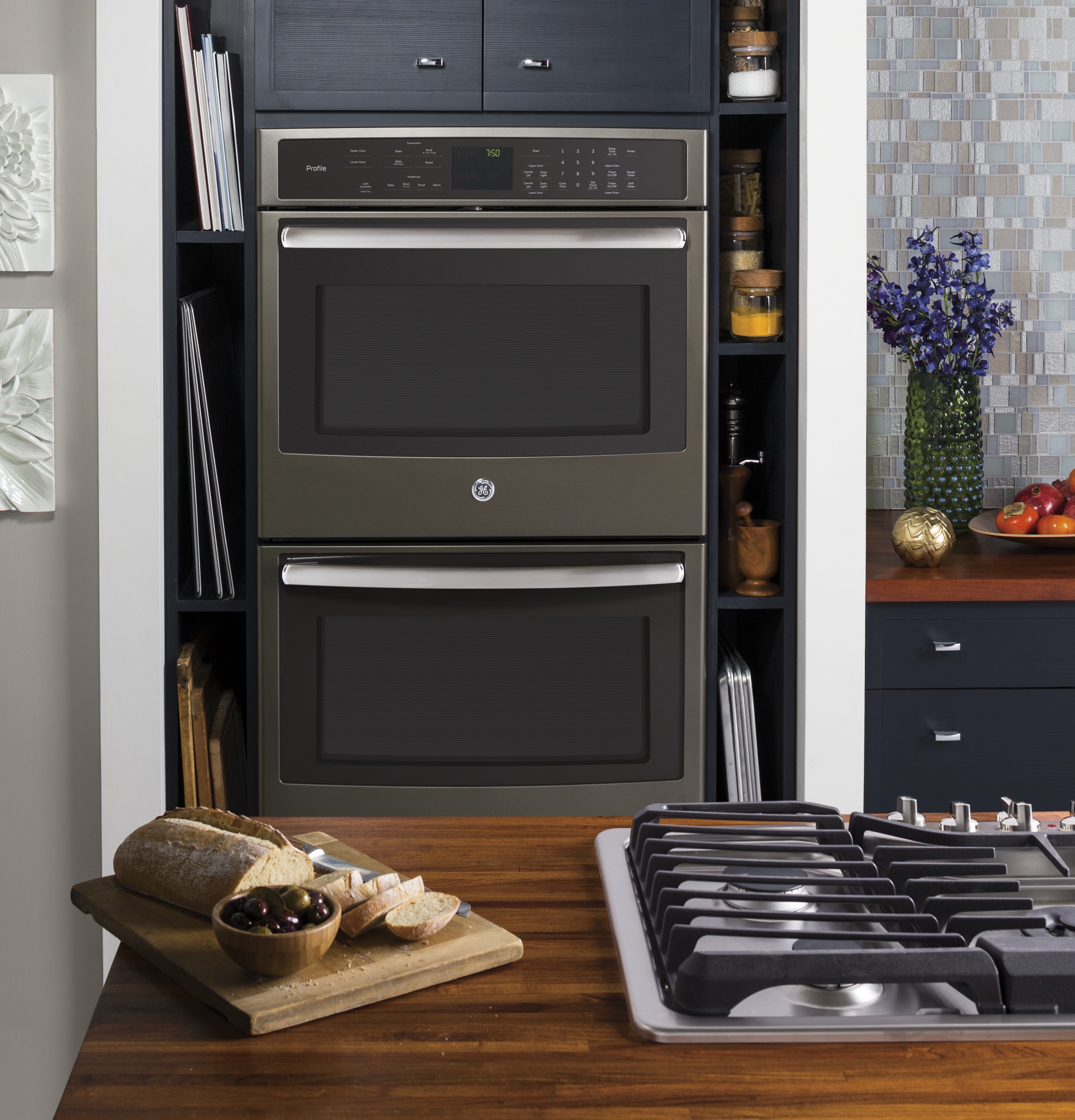 Series 36" Built-In Gas Cooktop PGP986SETSS