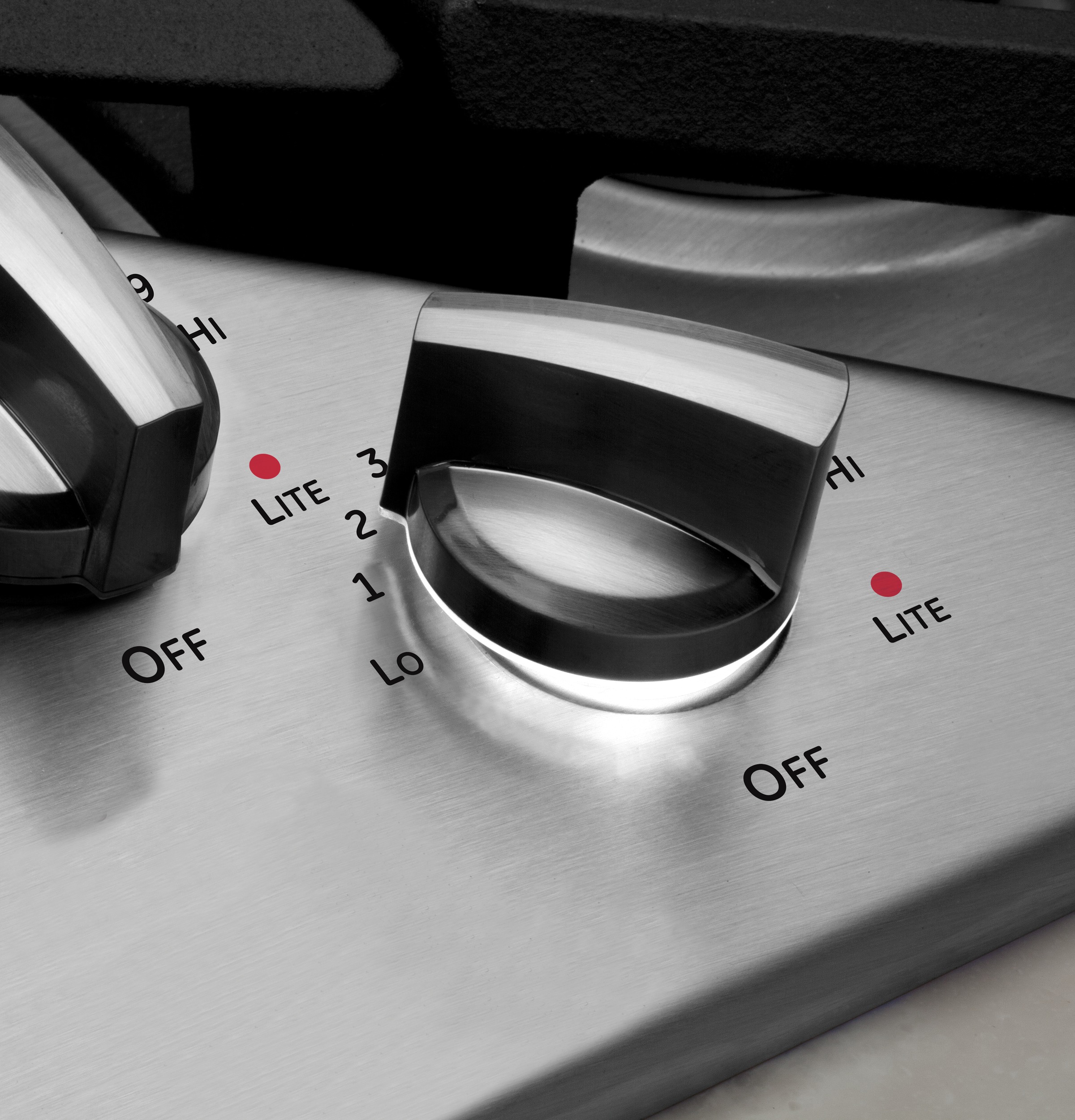 Series 36" Built-In Gas Cooktop PGP986SETSS