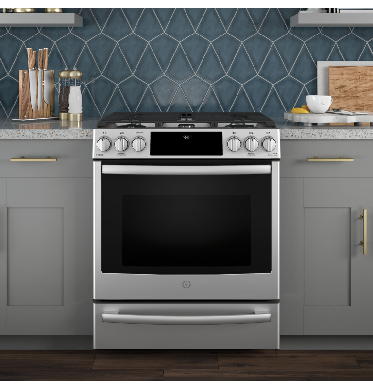 30" Smart Slide-In Front-Control Gas Range PGS930SELSS