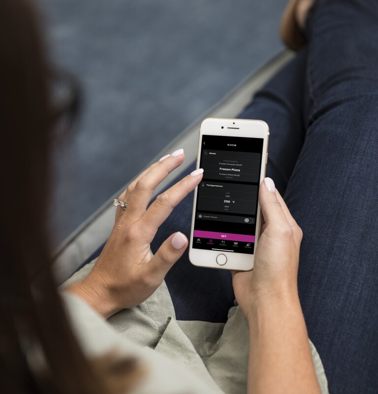 30" Smart Slide-In Front-Control Gas Double Oven Convection Range PGS960SELSS