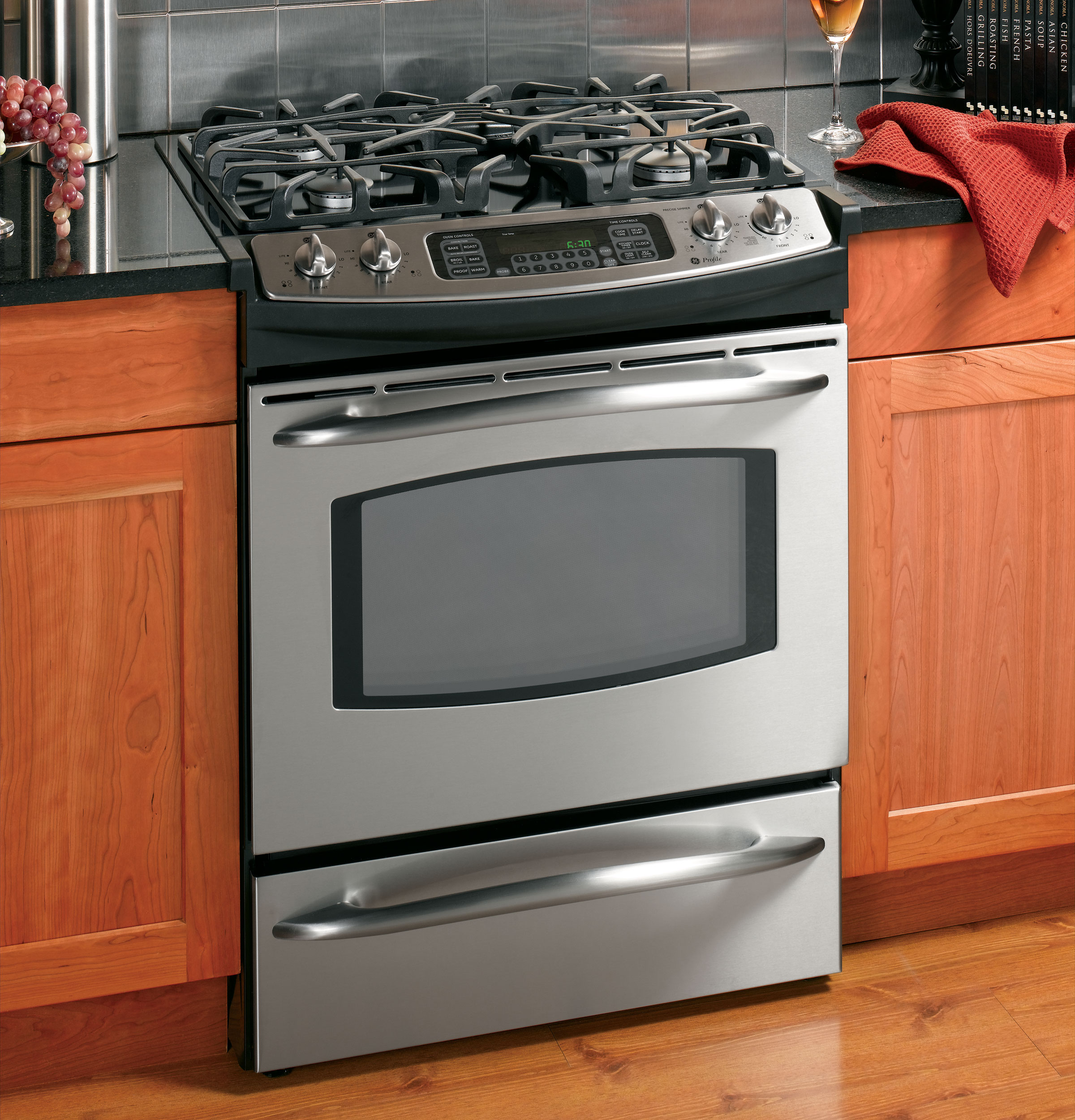 30" Slide-In Gas Range PGS968SEMSS