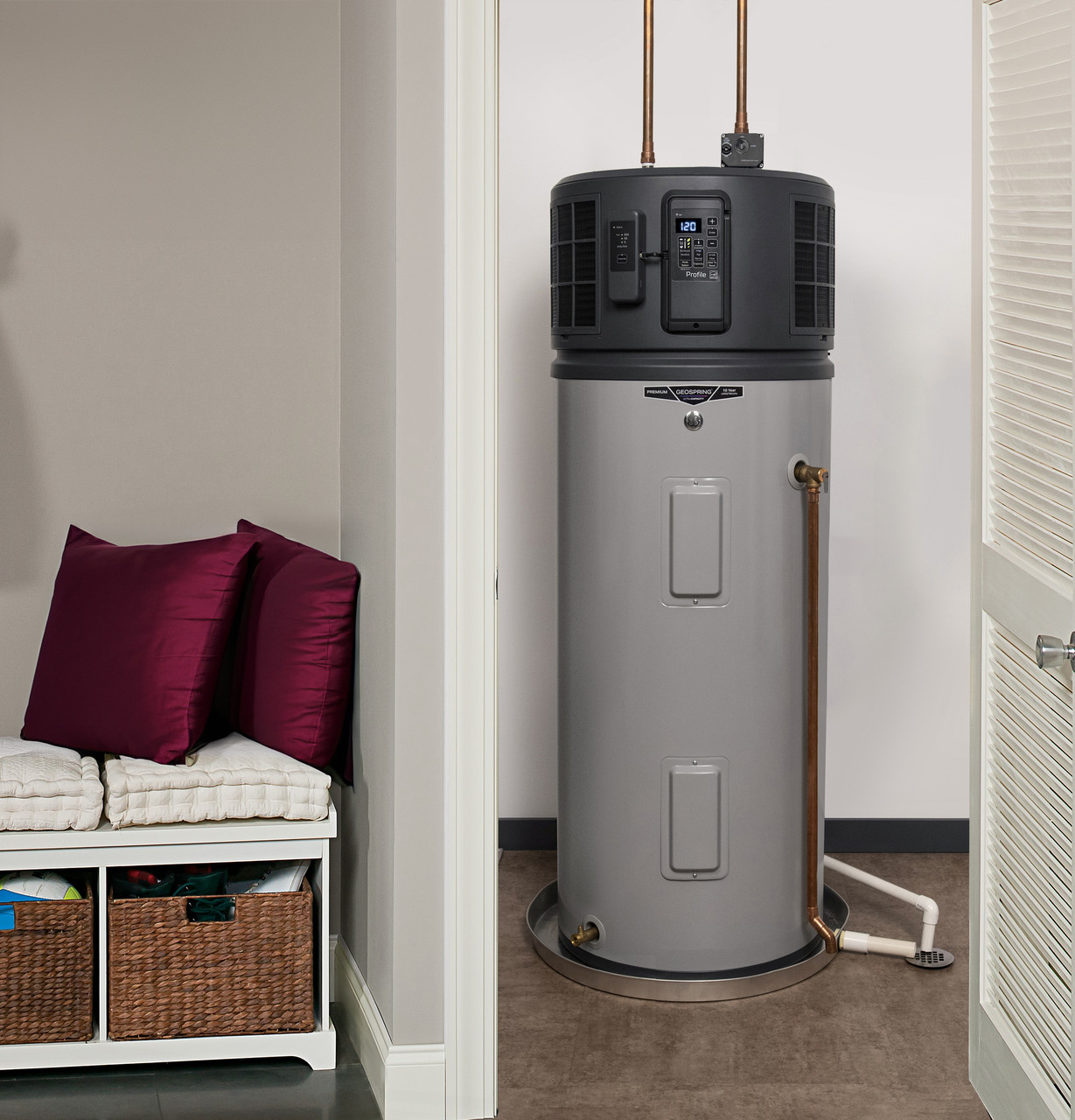 GEOSPRING Smart Hybrid Heat Pump Water Heater 40-gallon - 240V - FlexCapacity PH40S10BPY