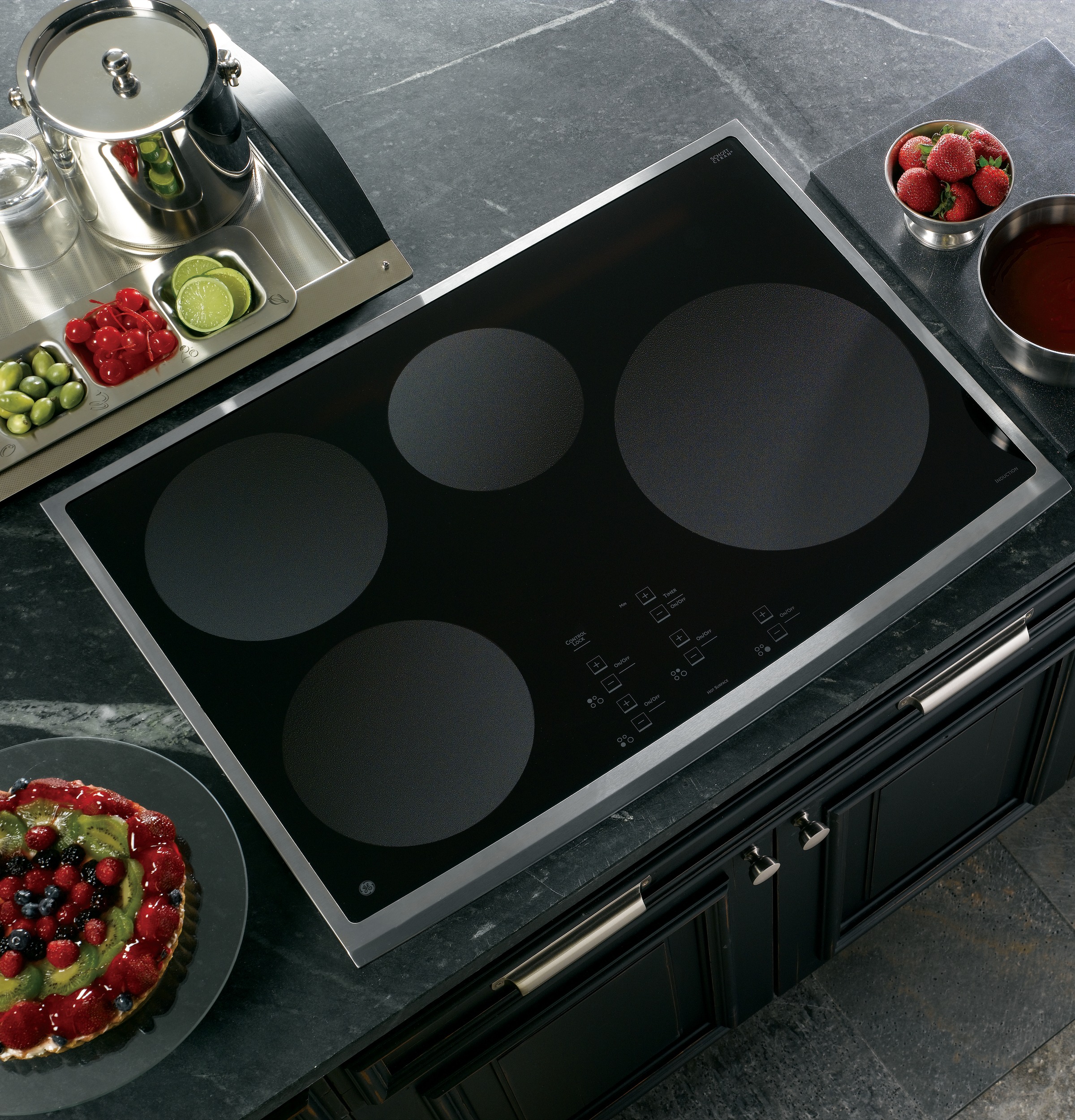 Series 30" Electric Induction Cooktop PHP900SMSS