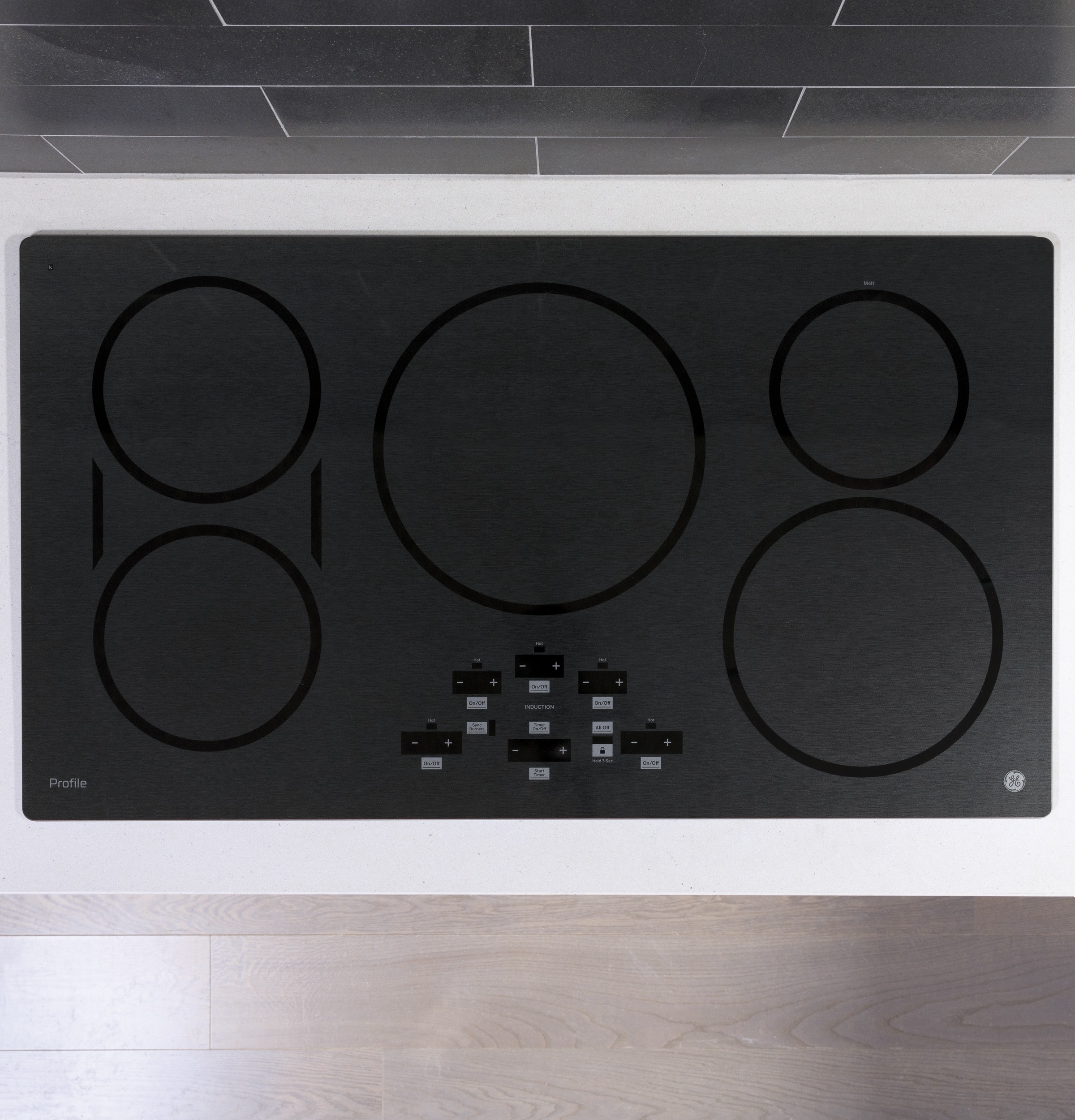 36" Built-In Touch Control Induction Cooktop PHP9036BMTS