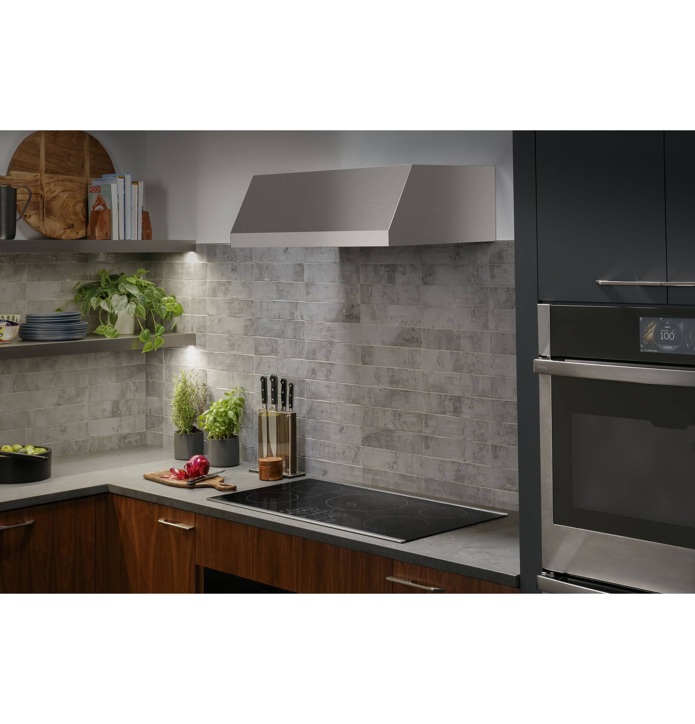 GE Profile™ ENERGY STAR® 36" Built-In Touch Control Induction Cooktop PHP9036DTBB