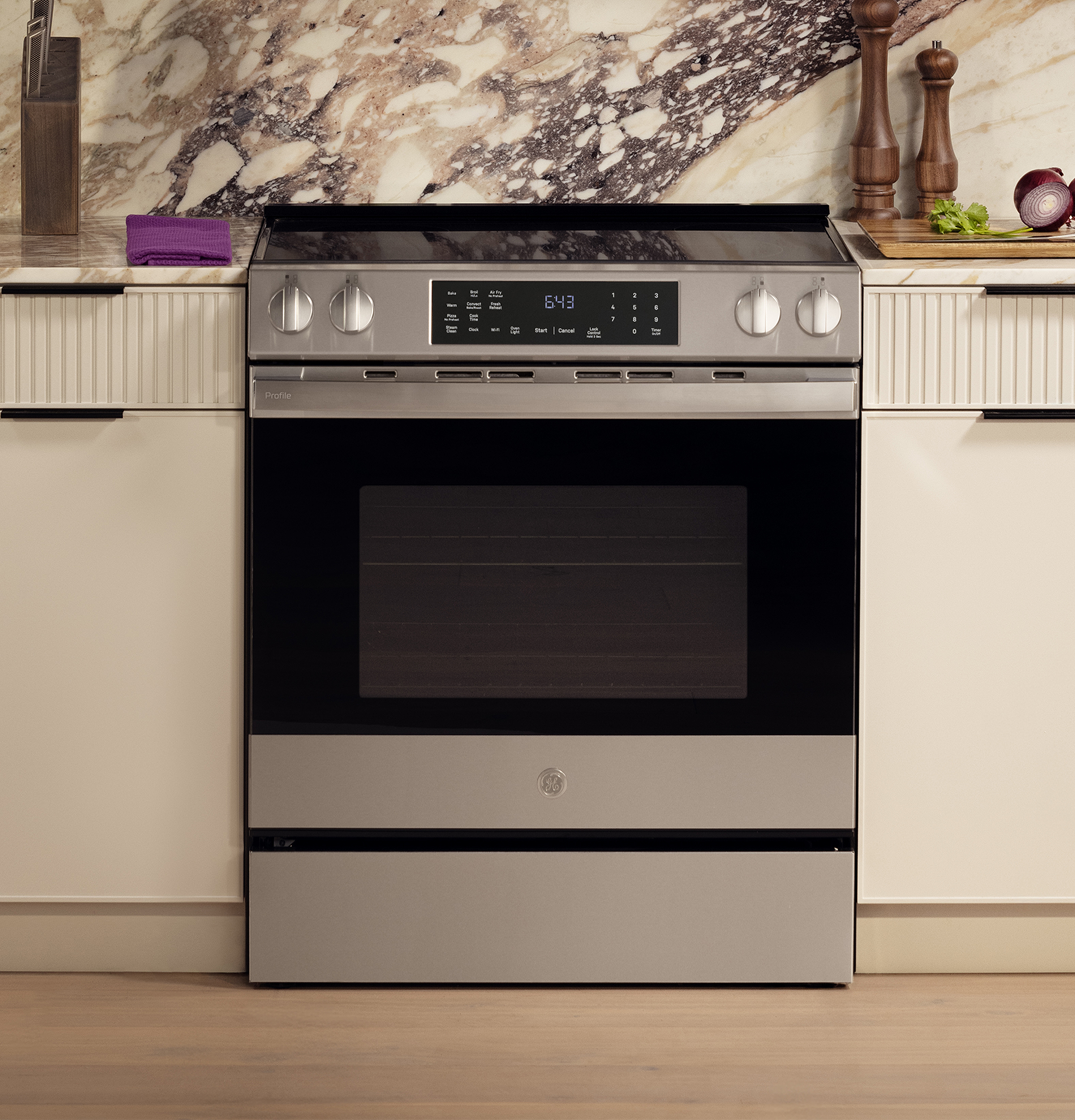 30" Smart Slide-In Induction and Convection Range with No Preheat Air Fry and EasyWash Oven Tray PHS700AYFS