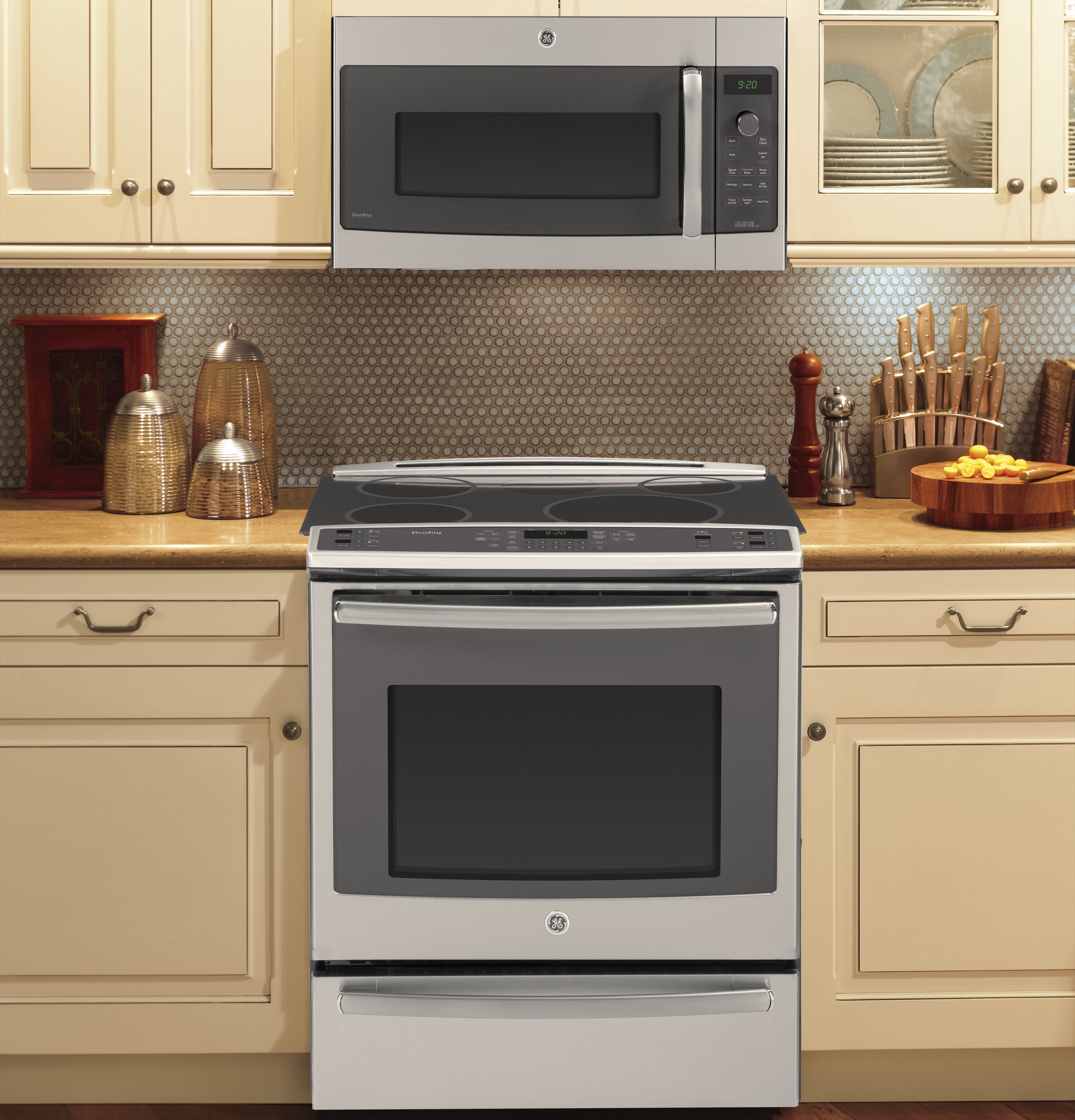 Series 30" Slide-In Front Control Induction and Convection Range with Warming Drawer PHS920SFSS