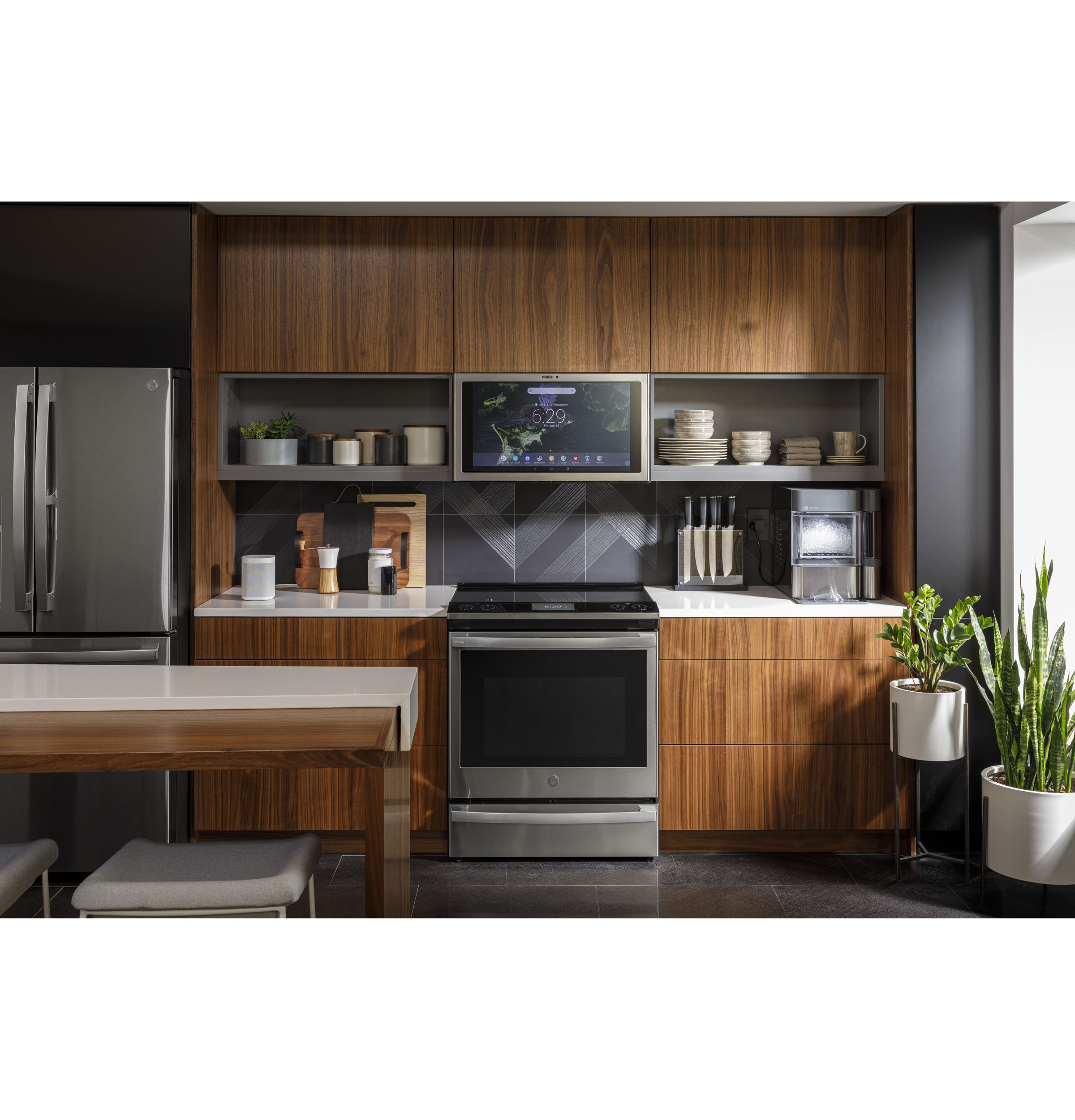 30" Smart Slide-In Front-Control Induction Fingerprint Resistant Range with In Oven Camera PHS93XYPFS