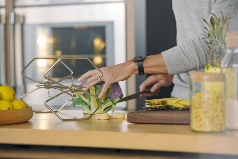 Professional Single Wall Oven 30" Right Side Opening Door POD301RW