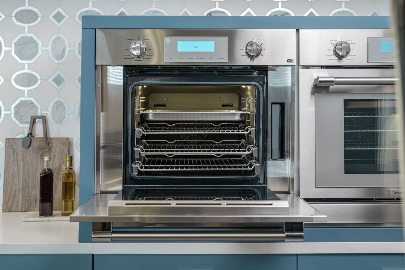 Professional Series 30" Built-In Single Electric Steam Convection Wall Oven with Wifi PODS301B