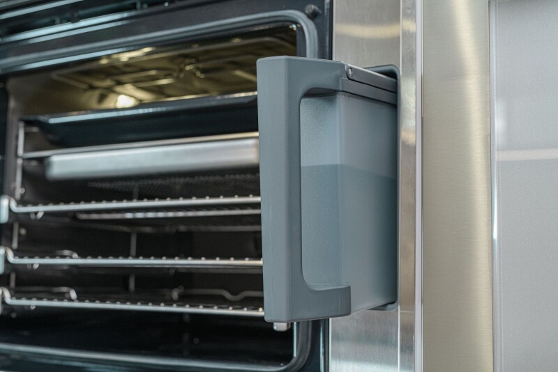 Professional Series 30" Built-In Double Electric Steam and Convection Wall Oven PODS302B