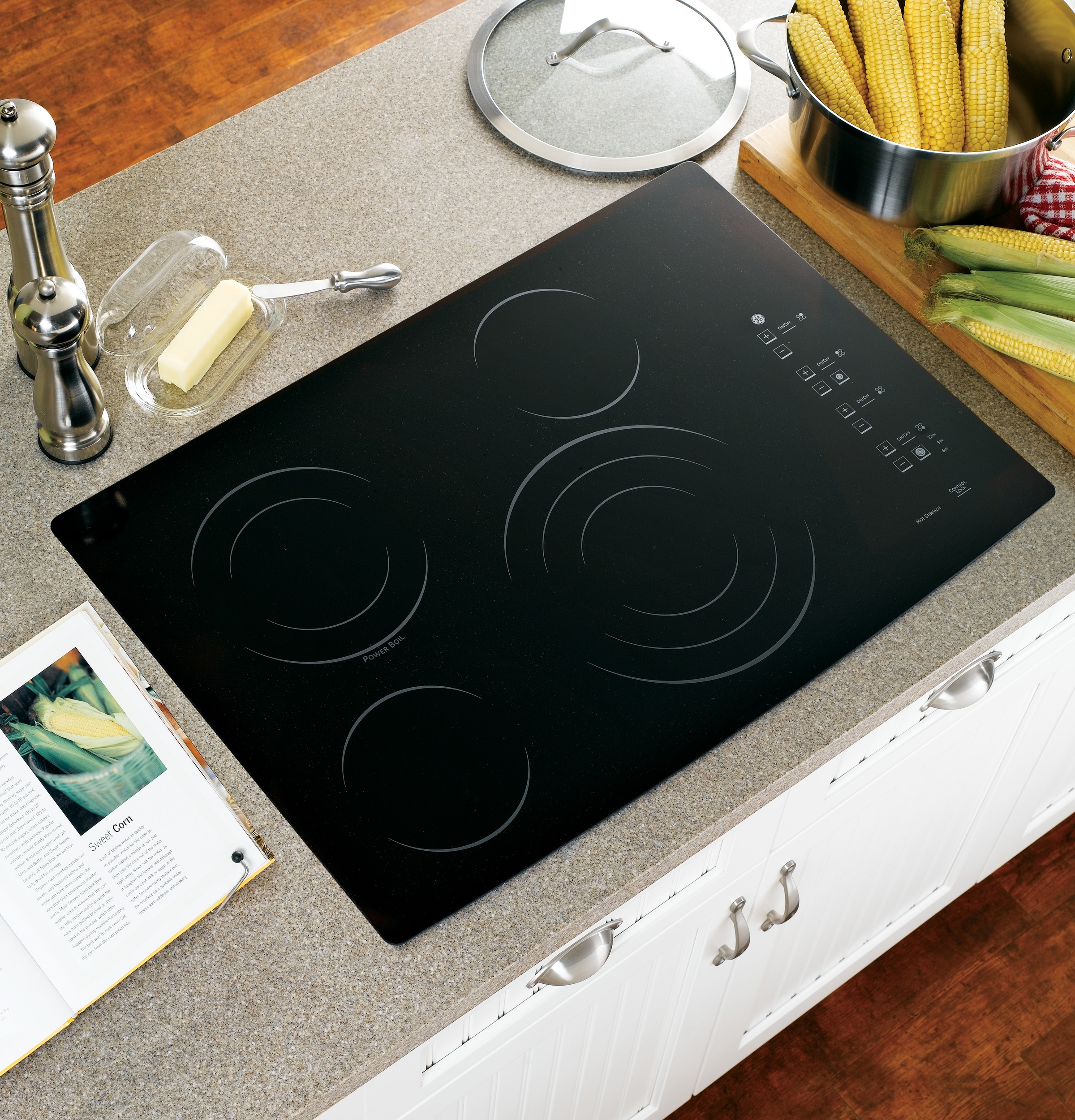 Series 30" Built-In Electric Cooktop PP945BMBB