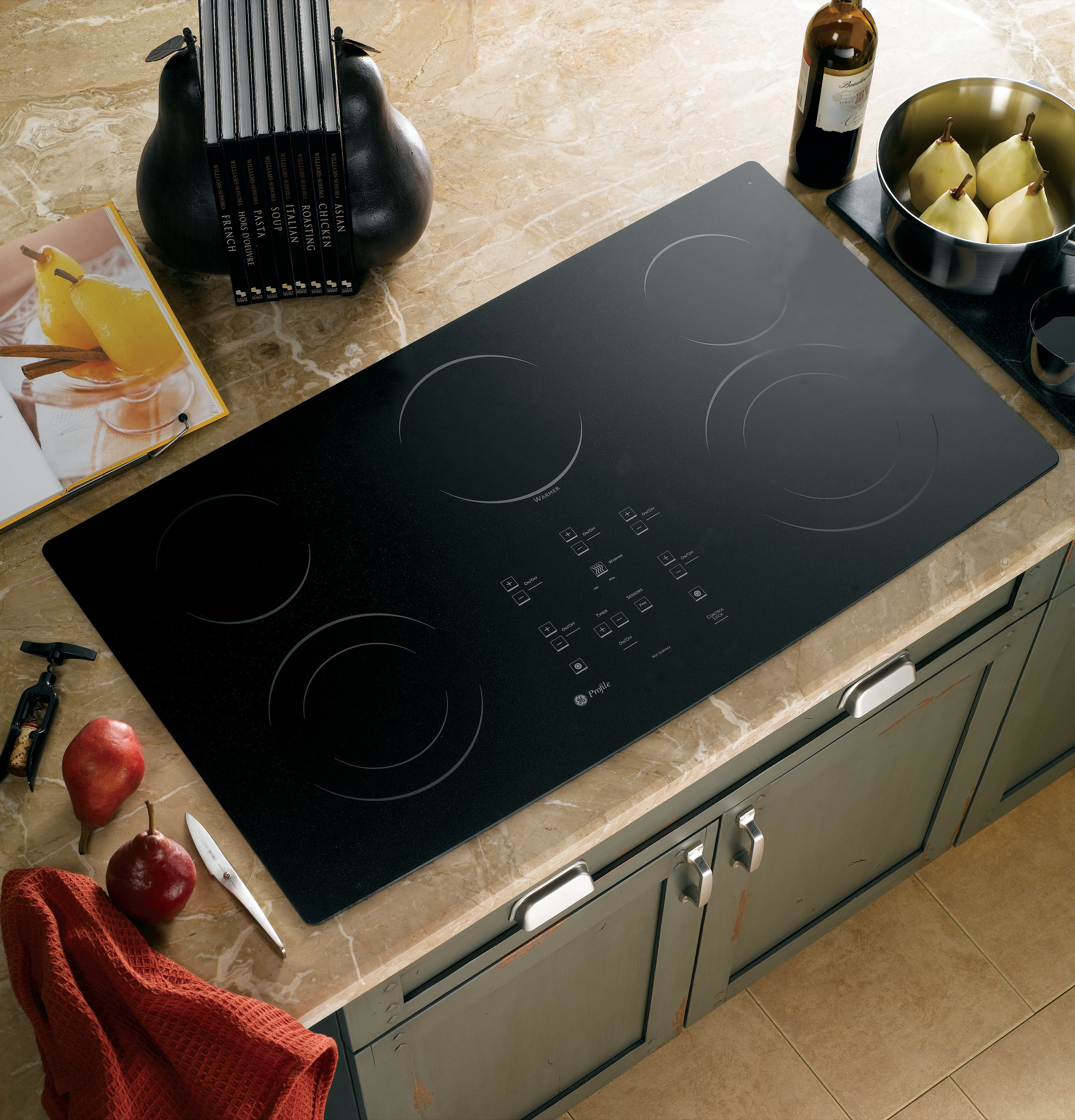 36" Built-In CleanDesign Cooktop PP980BMBB