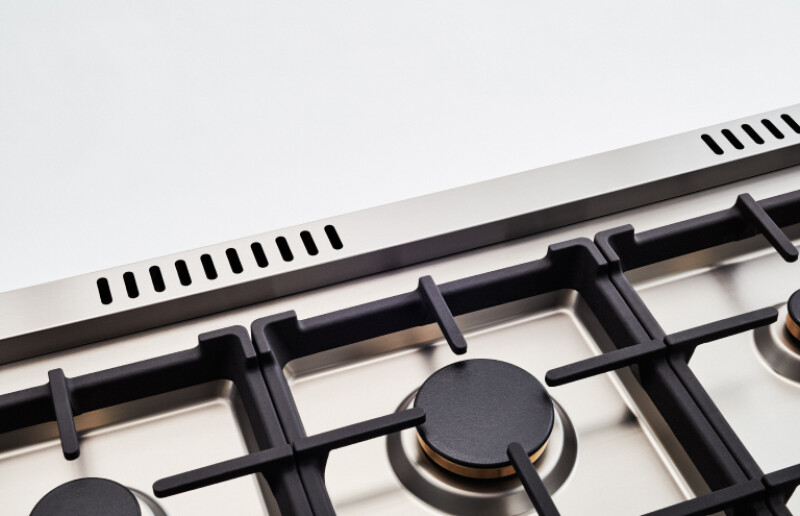 36 inch Dual Fuel Range, 6 Brass Burners and Cast Iron Griddle, Electric Self-Clean Oven PRO366BCFEPNET