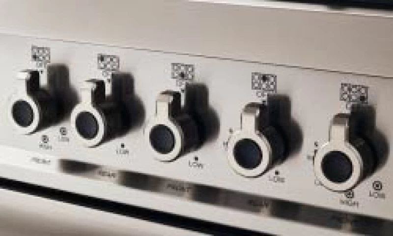 36 inch Induction Range, 5 Heating Zones, Electric Self-Clean Oven PROF365INSNET