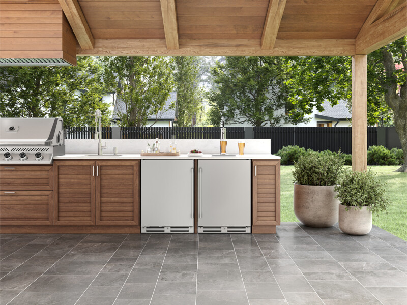 24" Outdoor Refrigerator PRR24C01ASOD