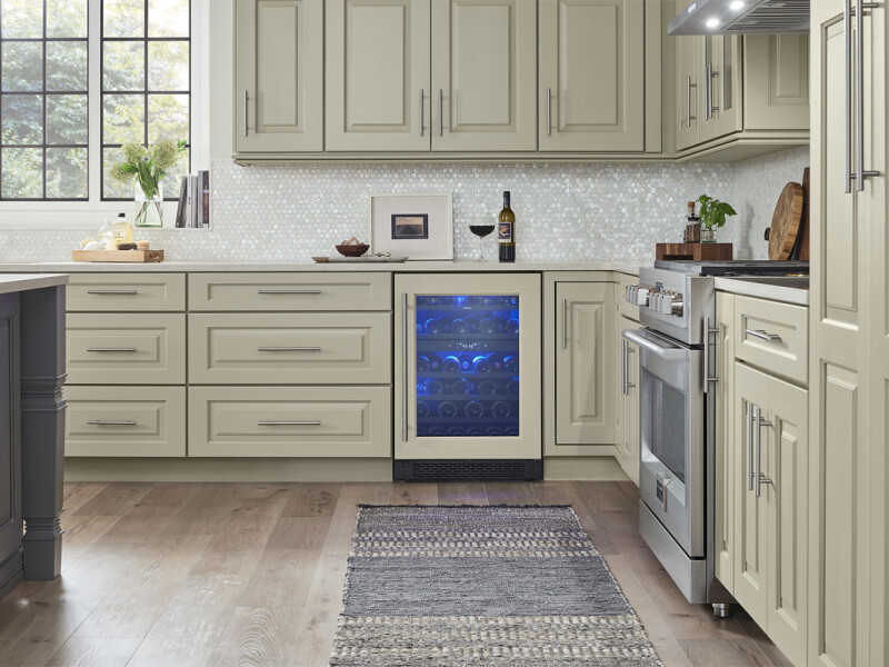 24" Panel Ready Dual Zone Wine Cooler PRW24C02BPG